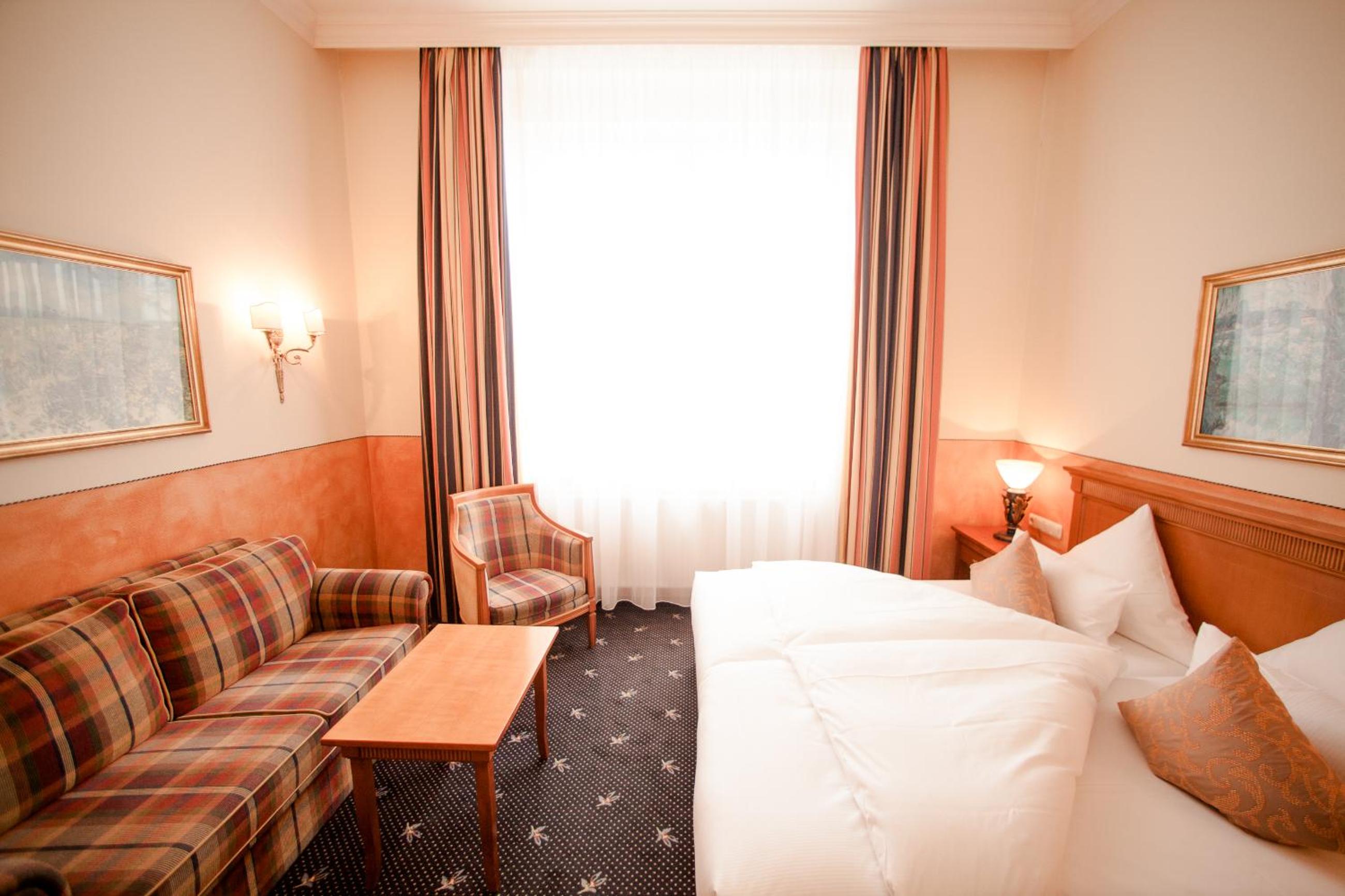 Deluxe Double Room - Photo 5