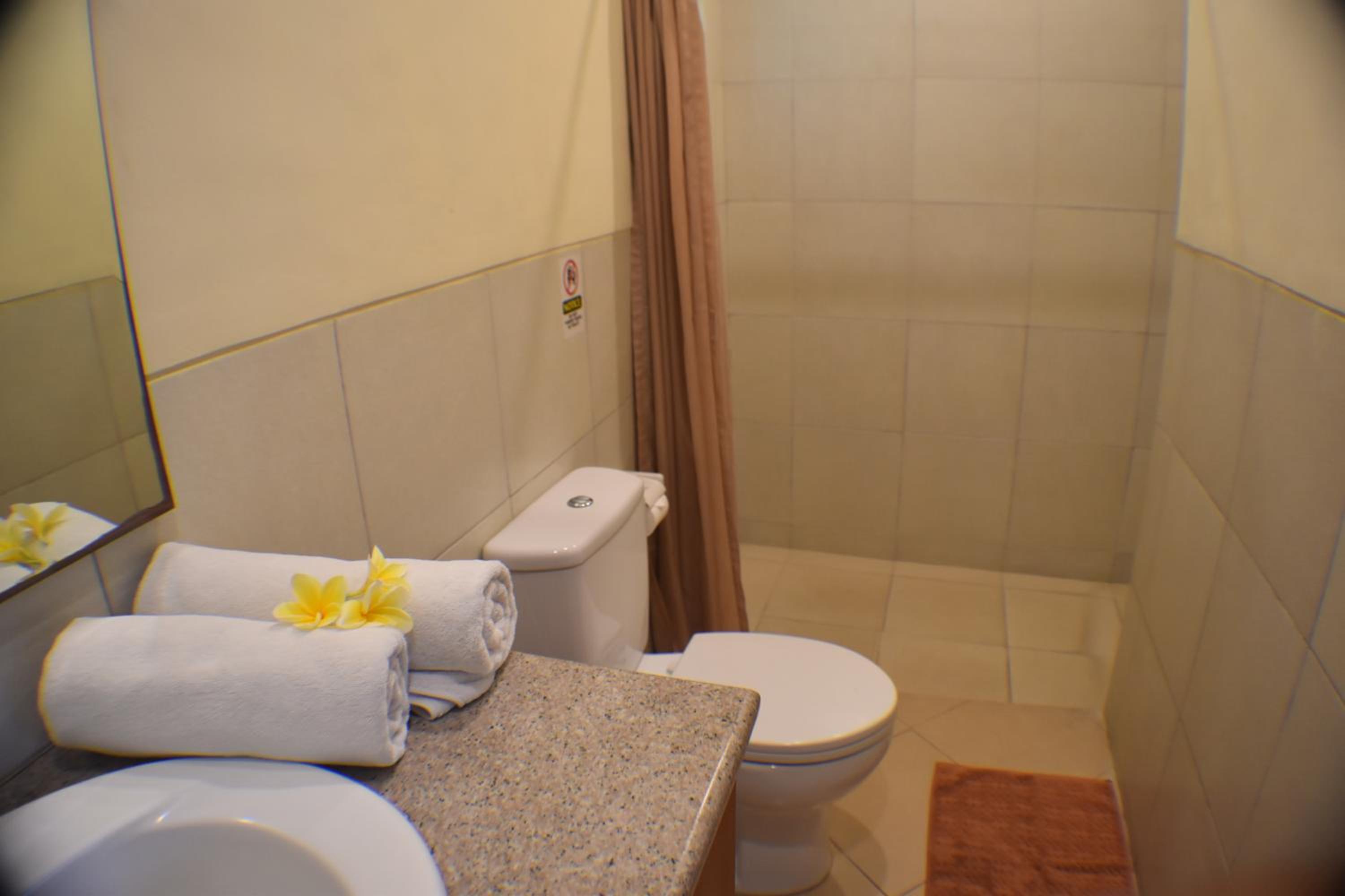 Standard Double Room - Photo 6