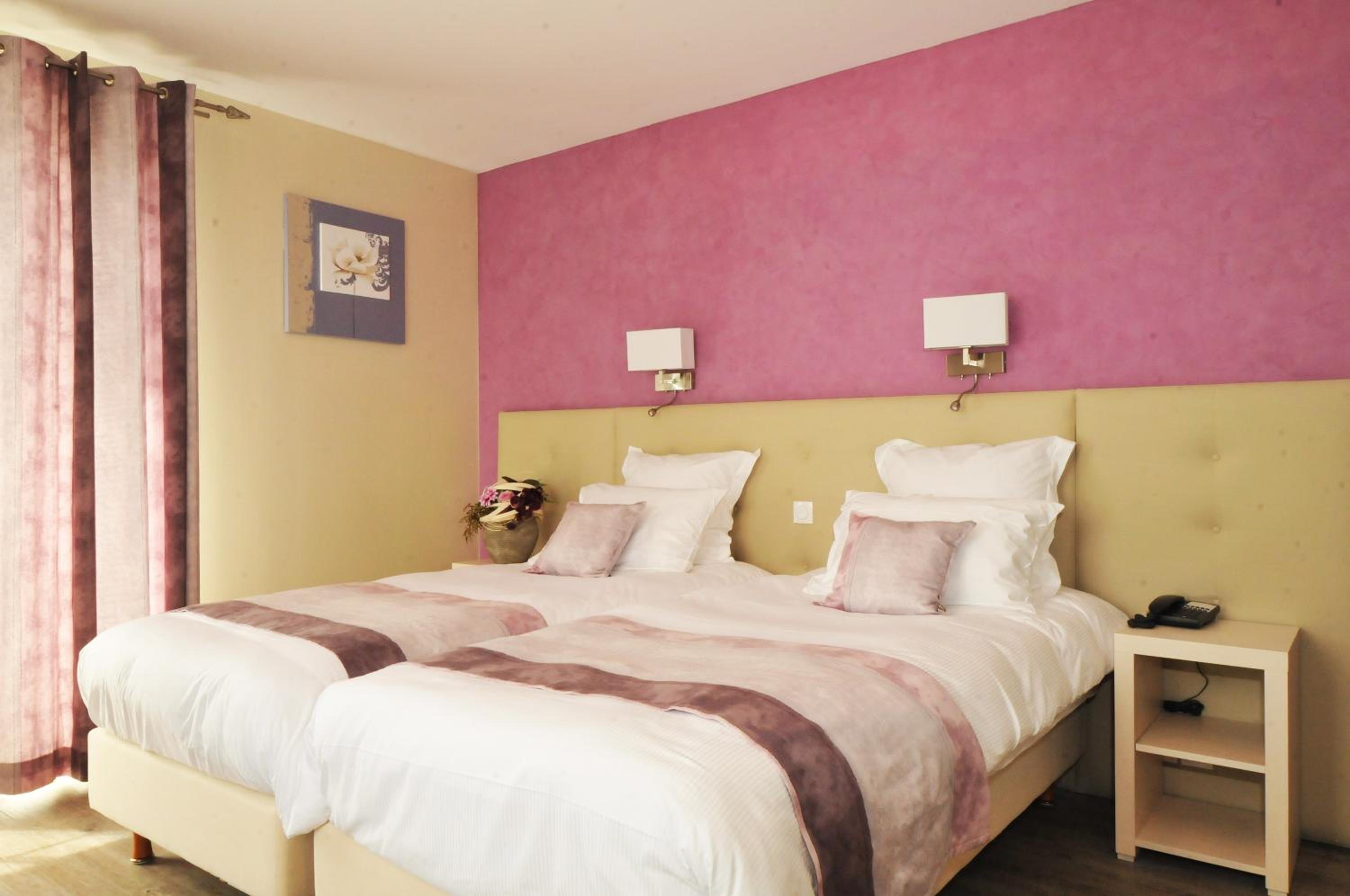 Superior Double Room - Photo 3