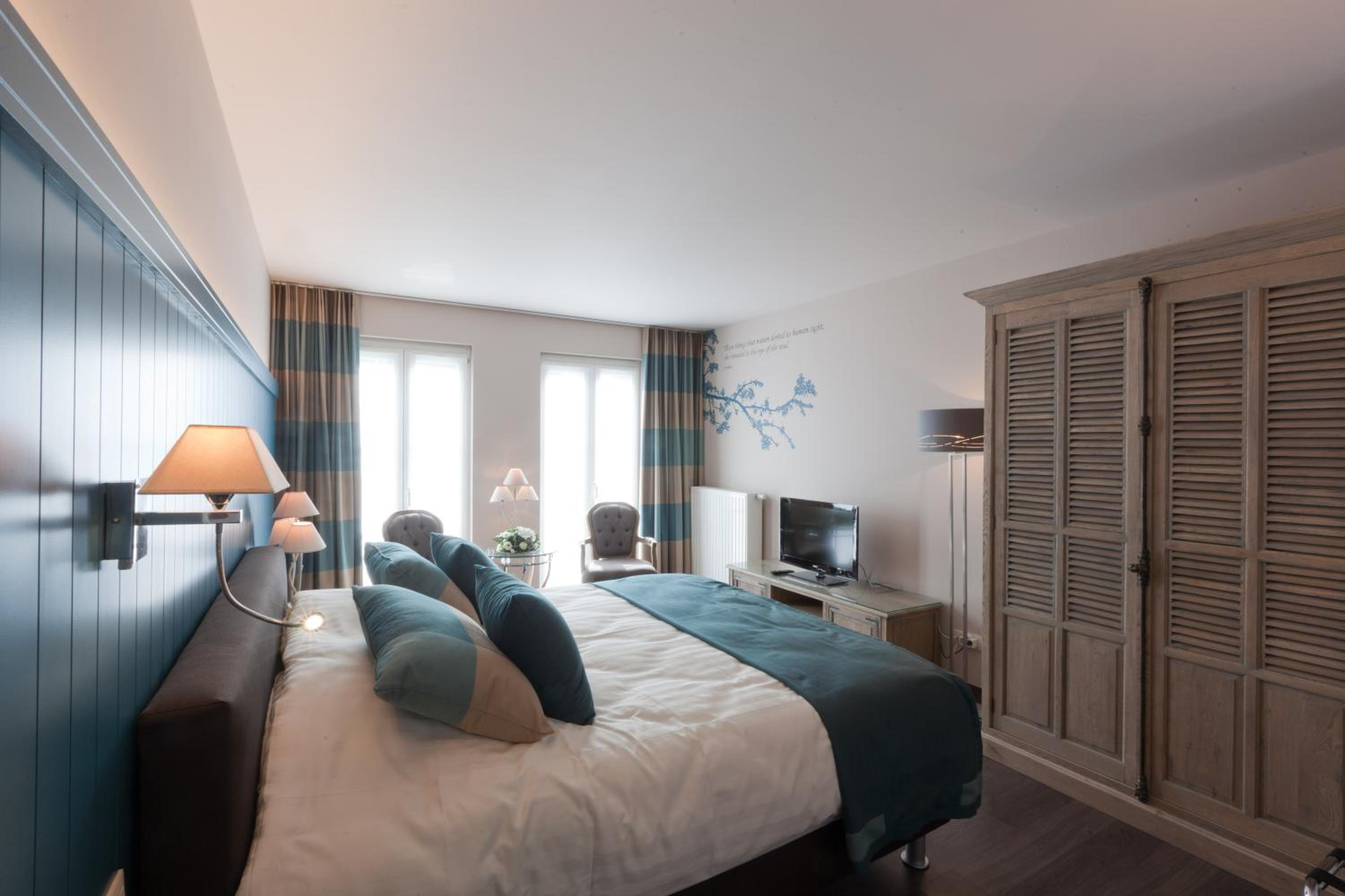Standard Double Room - Photo 1