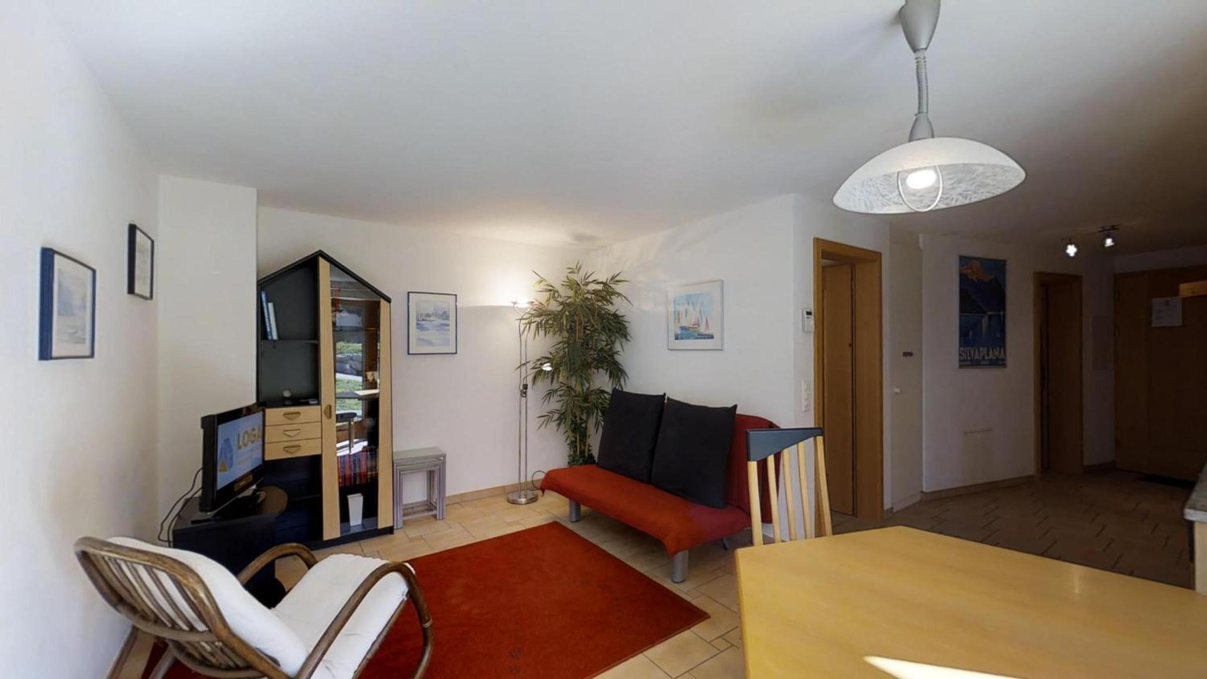Apartment with Mountain View photo 1