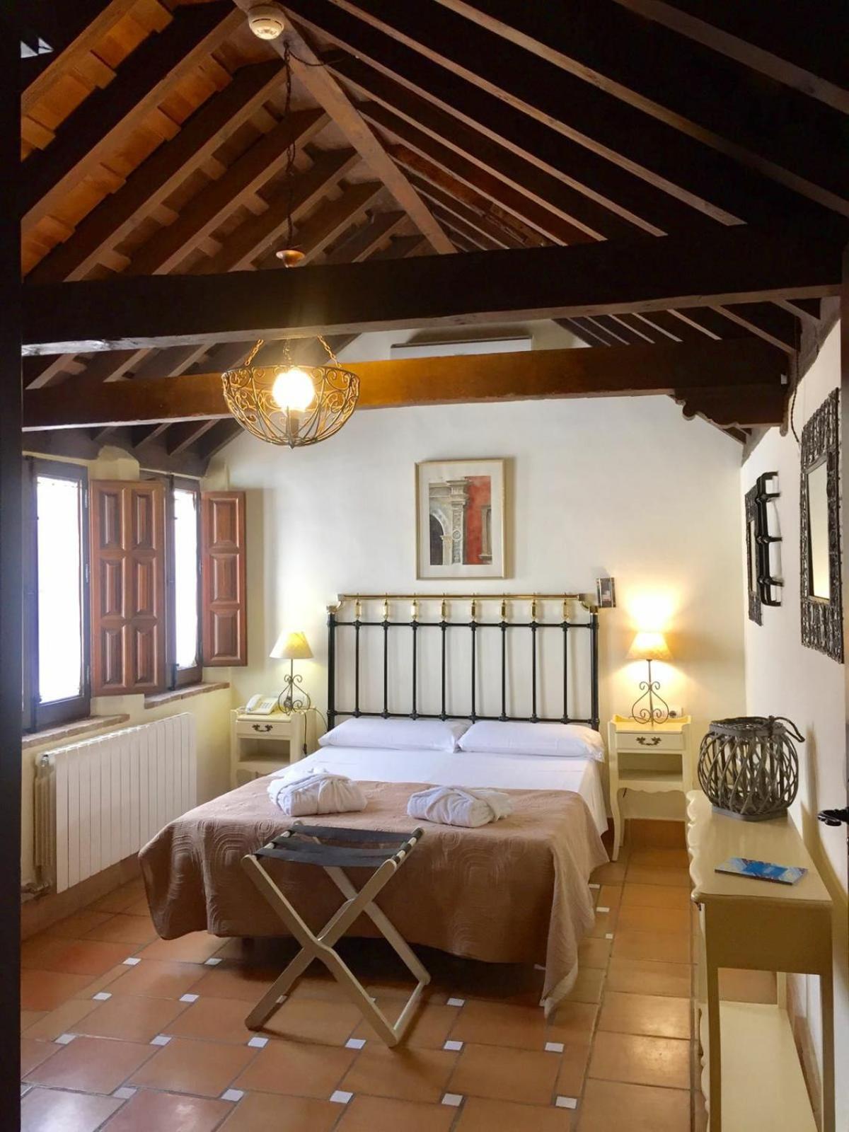 Habitación Doble o con Dos Camas