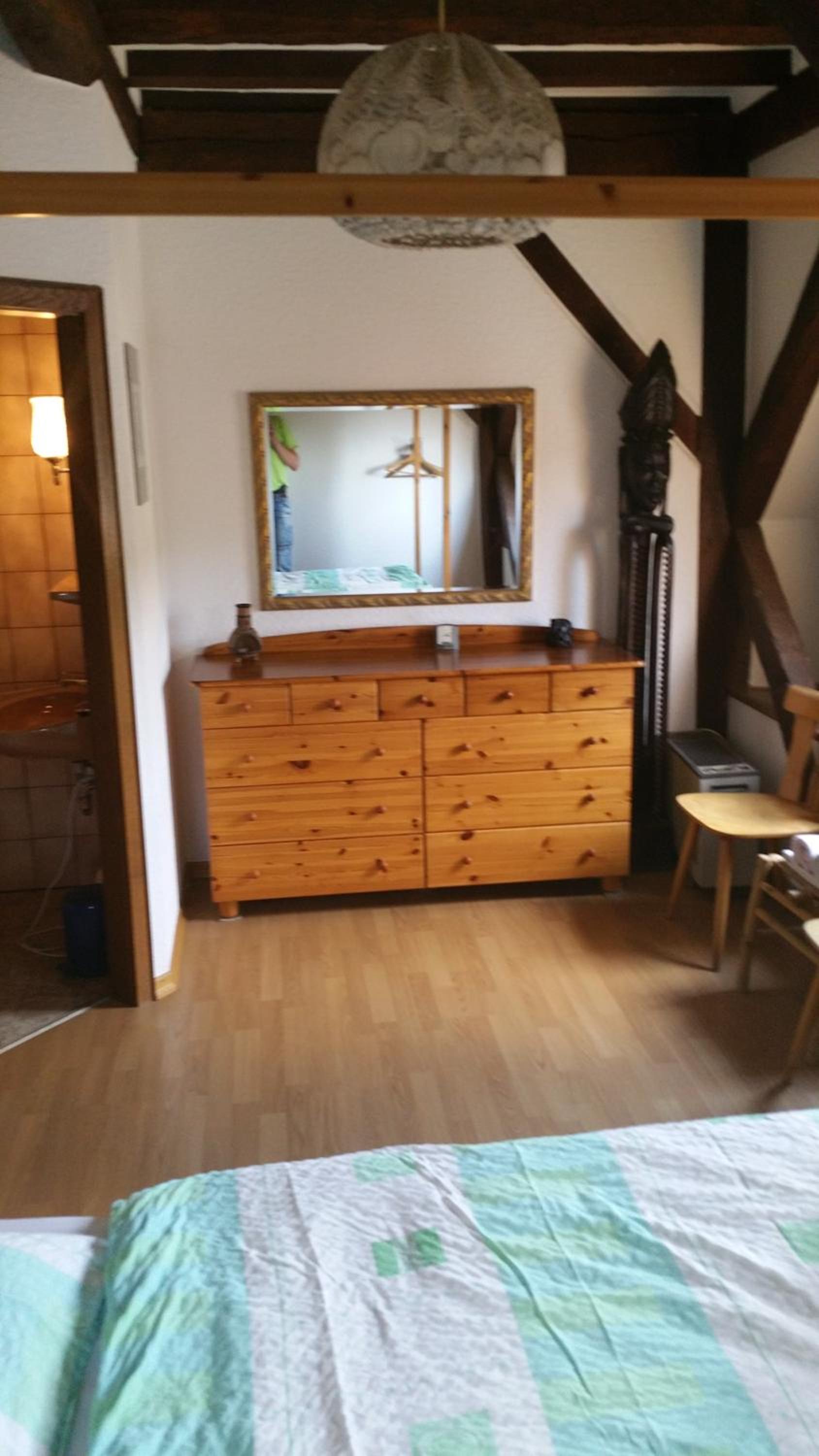 Double Room with Private Bathroom - Photo 2
