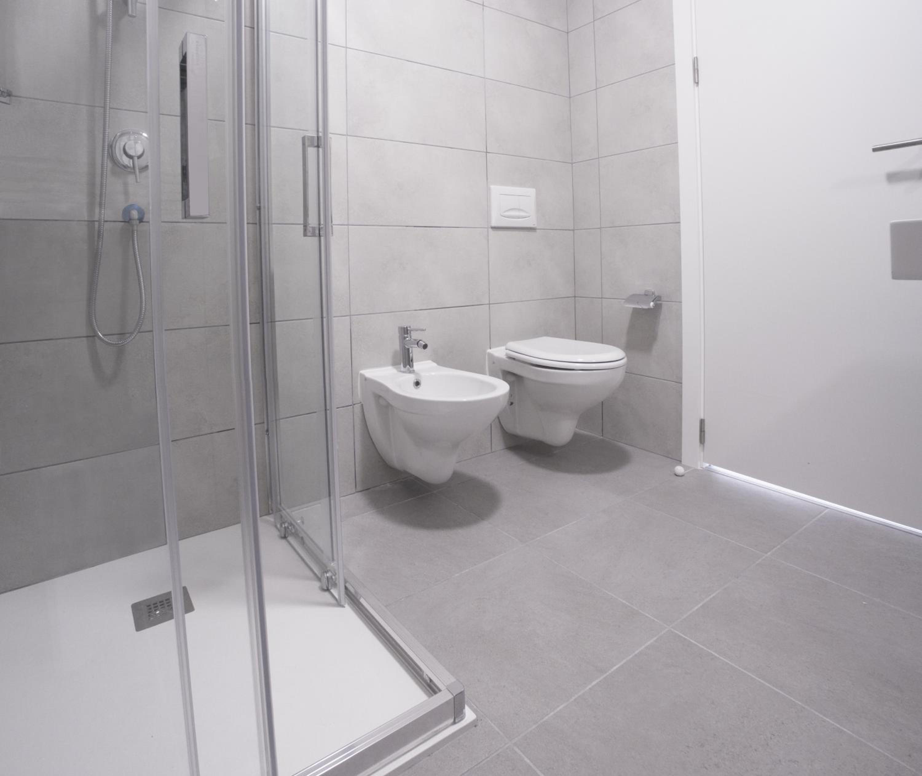 Studio Apartment with Balcony or Terrace photo 2