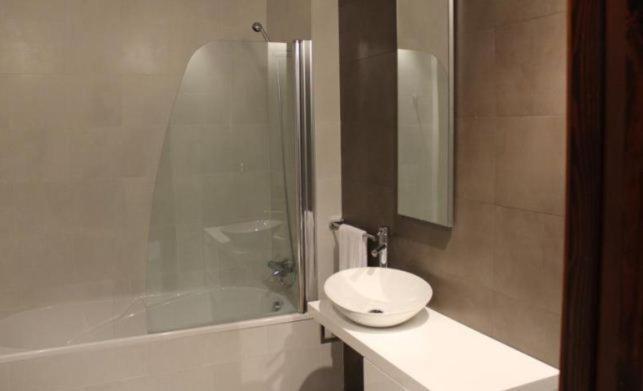 Double or Twin Room photo 2