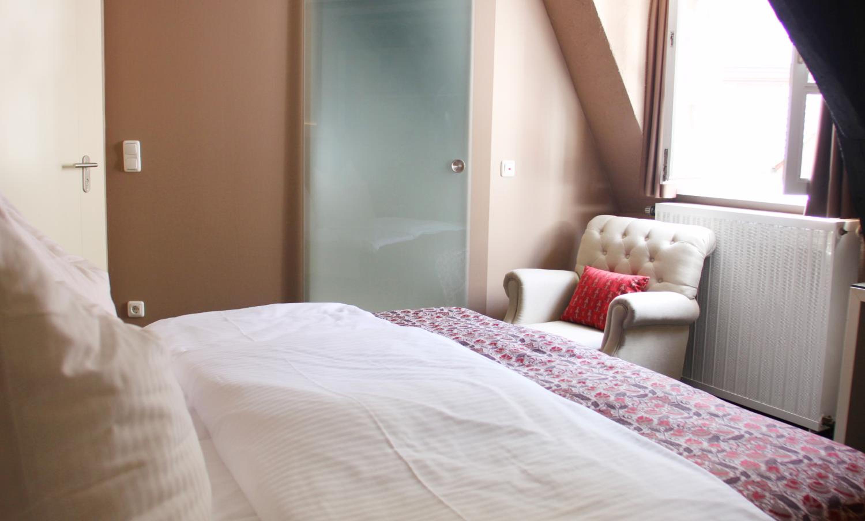 Double Room - Photo 3