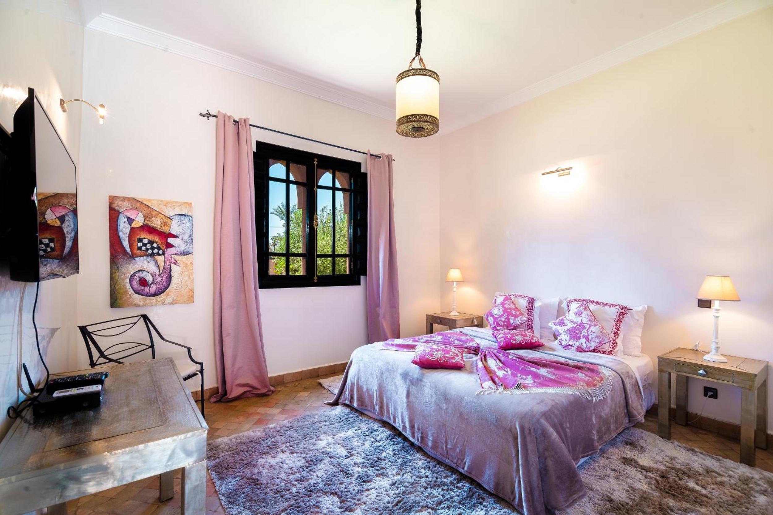 Four-Bedroom Villa with Private Pool - Photo 1