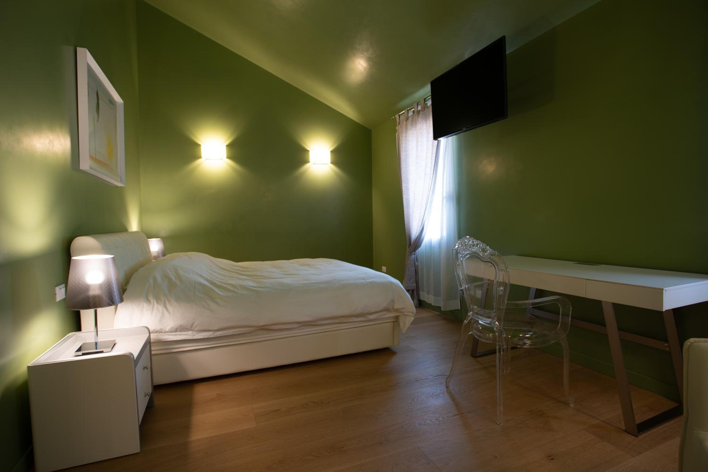 Double Room photo 3