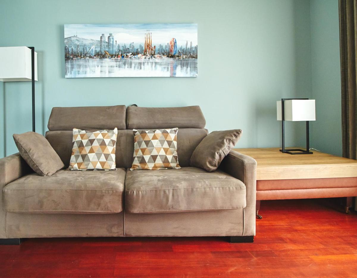 Two-Bedroom Apartment (5 Adults) photo 3