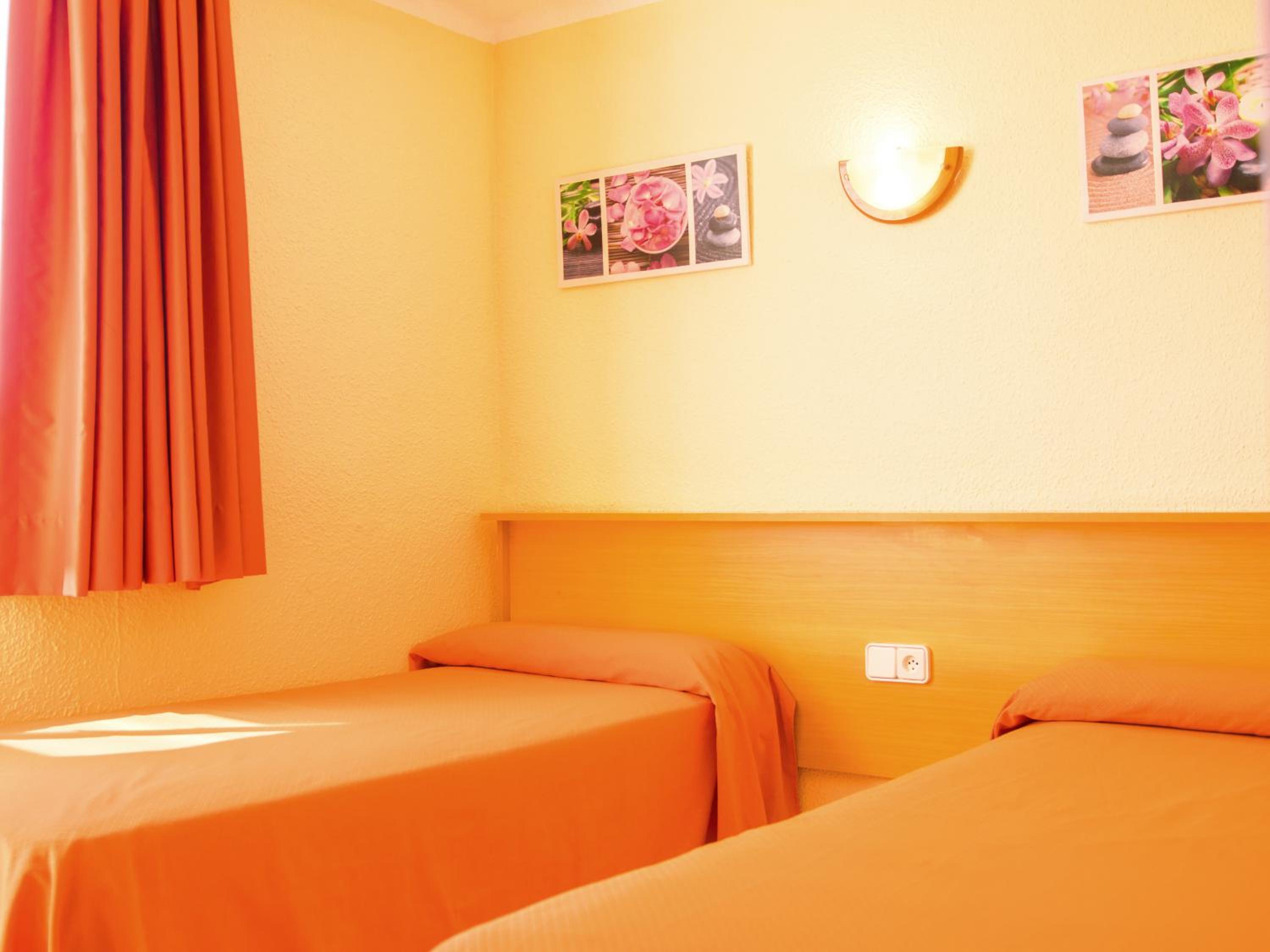 One-Bedroom Apartment (2 Adults) photo 3