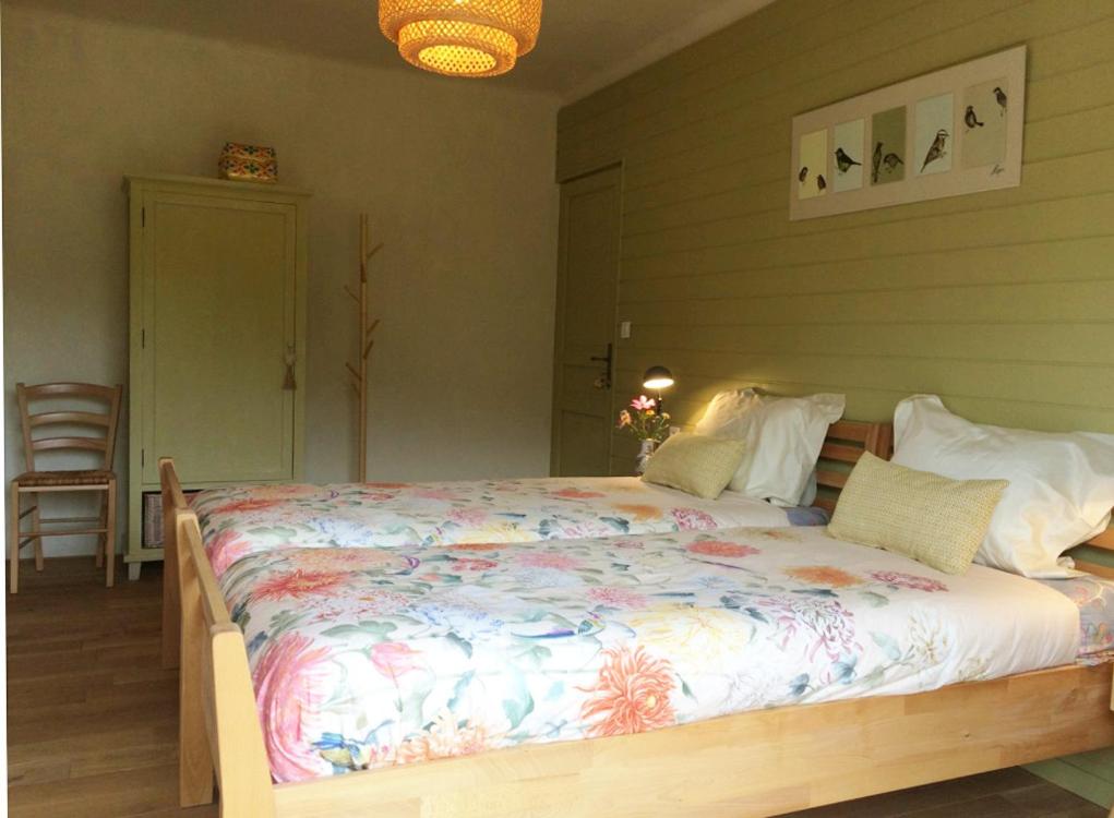 Twin Room with Mountain View photo 2