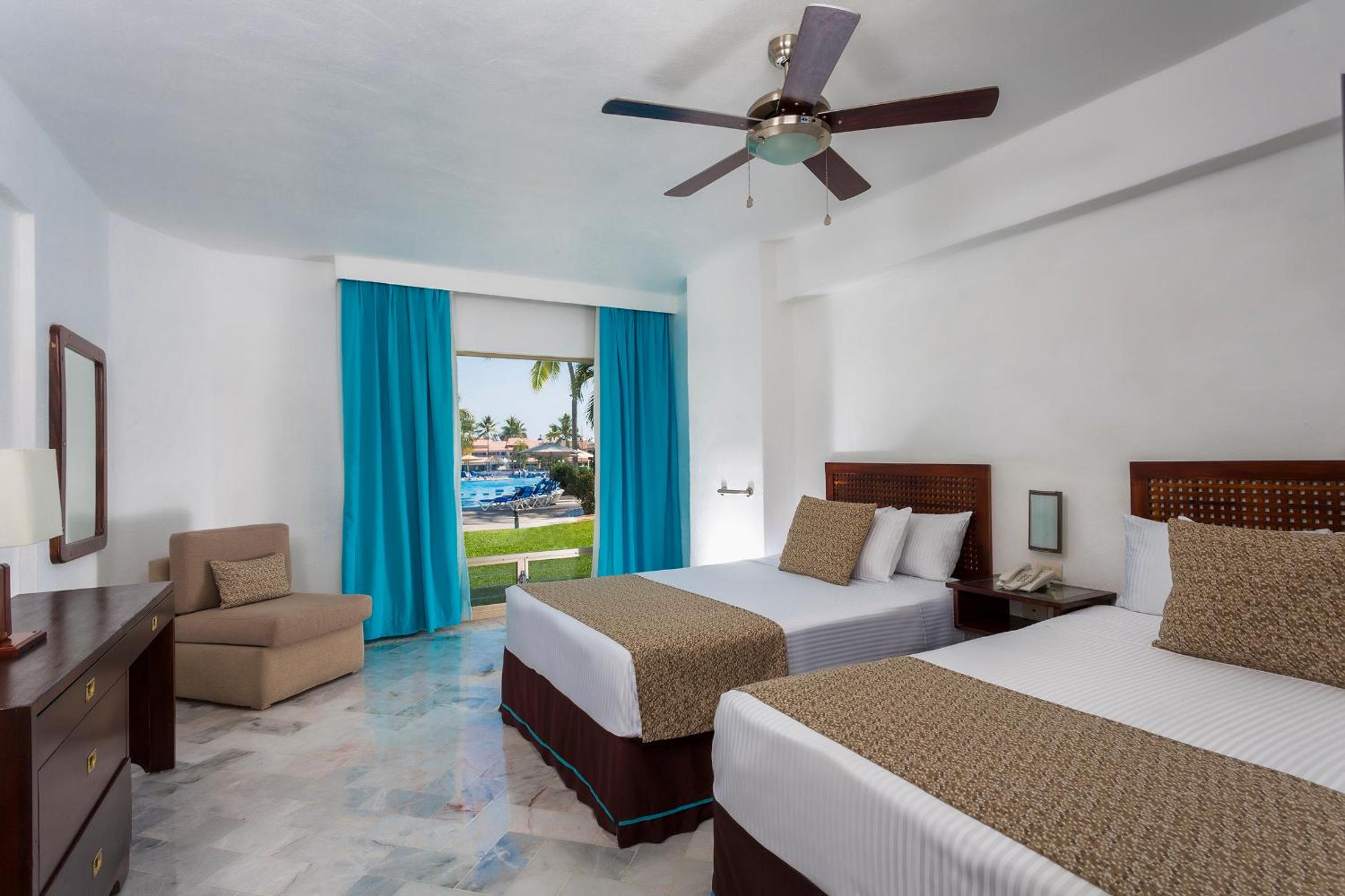 Standard Room - All Inclusive 2 double beds - Photo 5