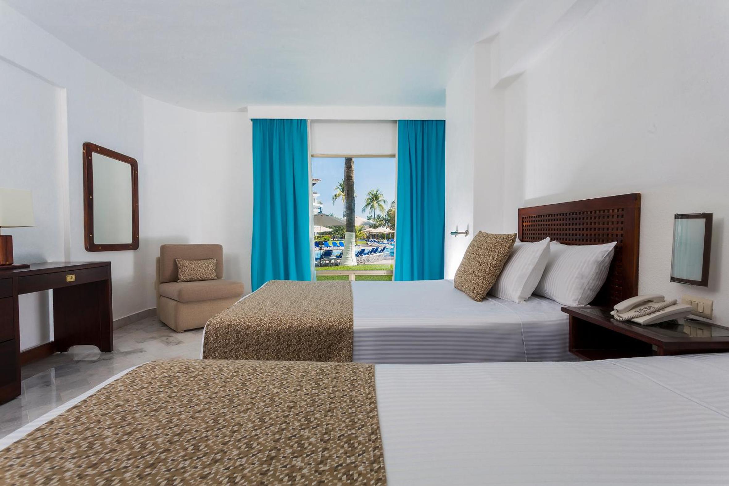 Standard Room - All Inclusive 2 double beds - Photo 1