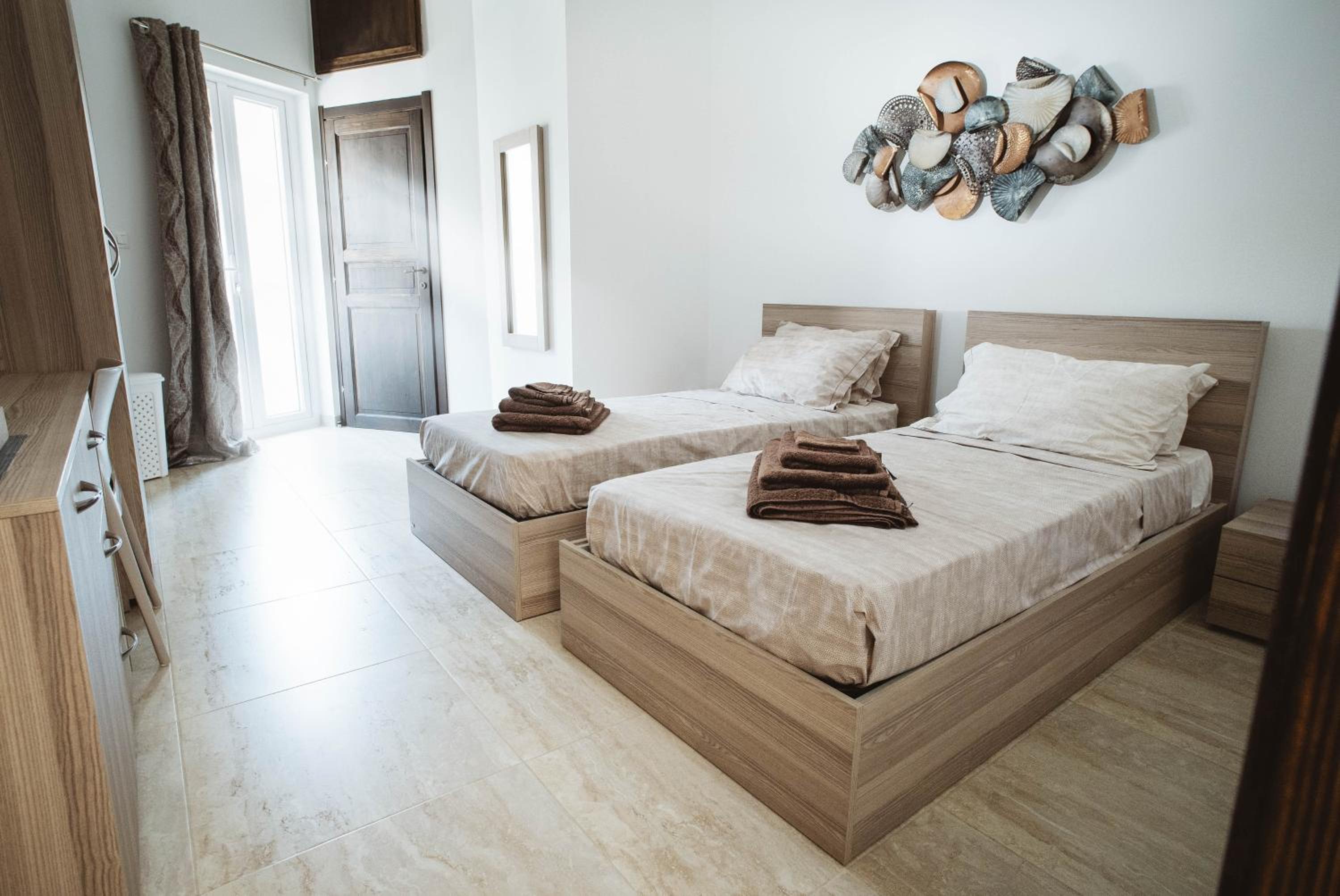 Double or Twin Room with Balcony photo 1