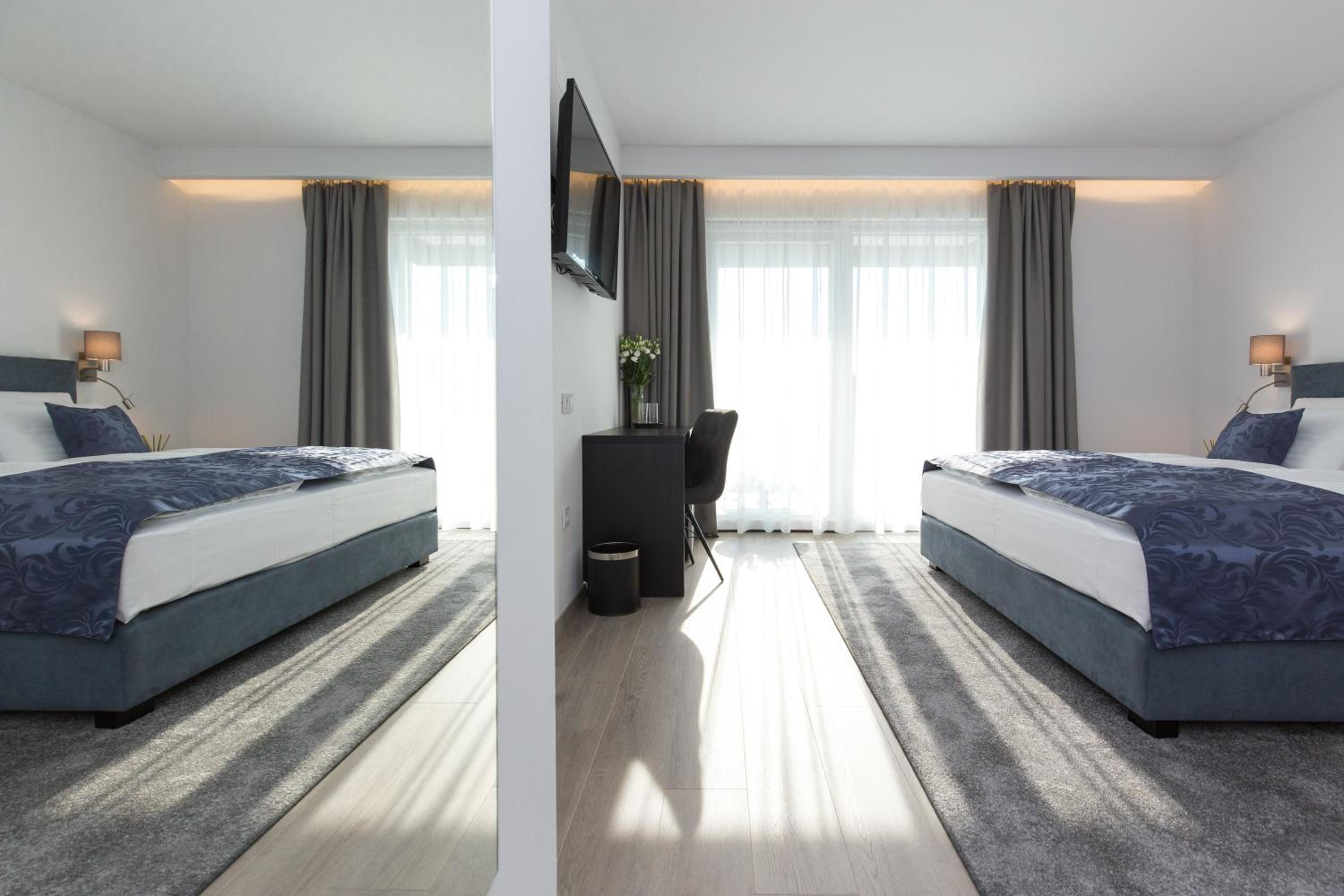 Deluxe Double Room with Balcony and City View