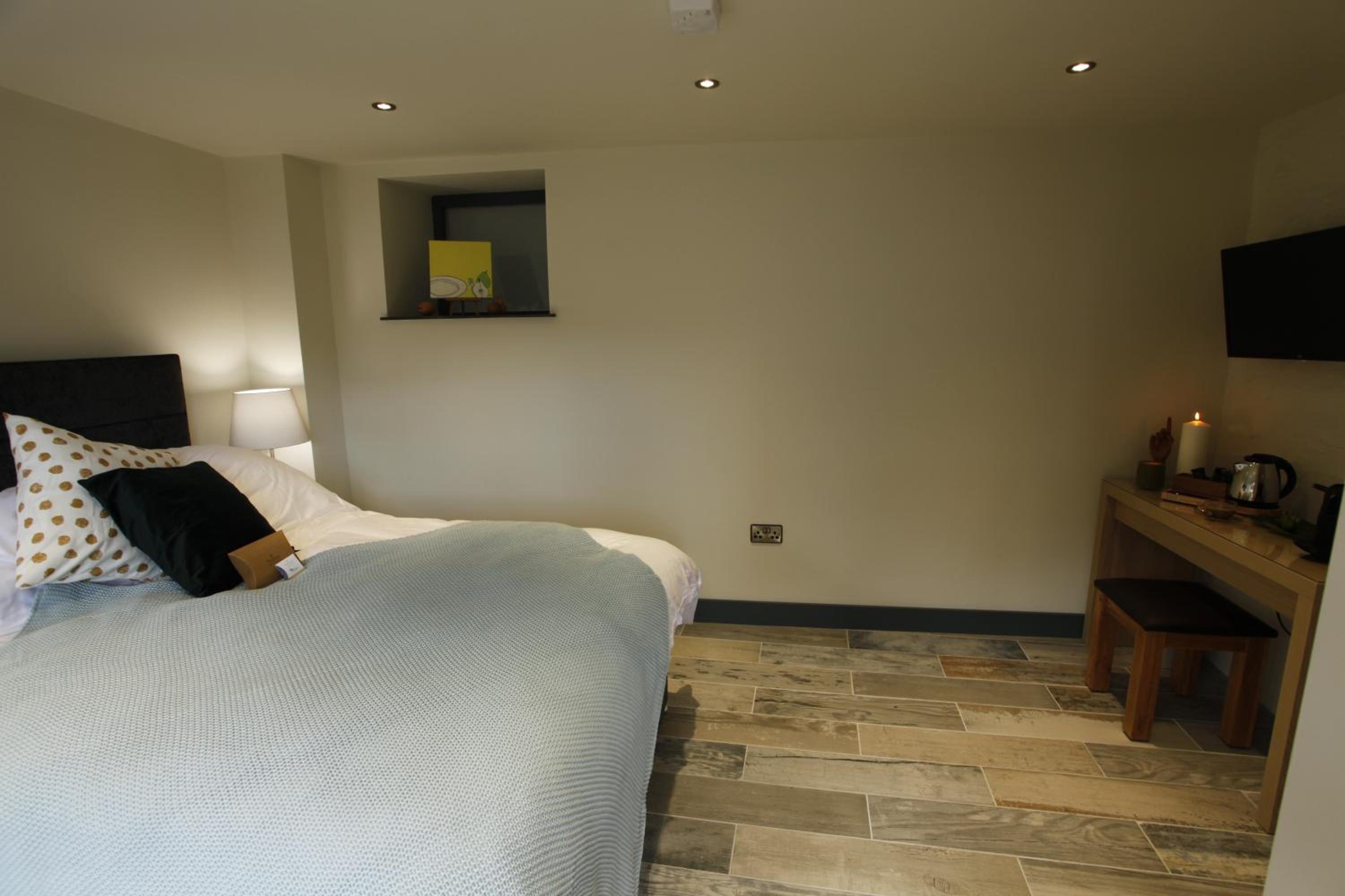 Apartment - Ground Floor - Photo 6