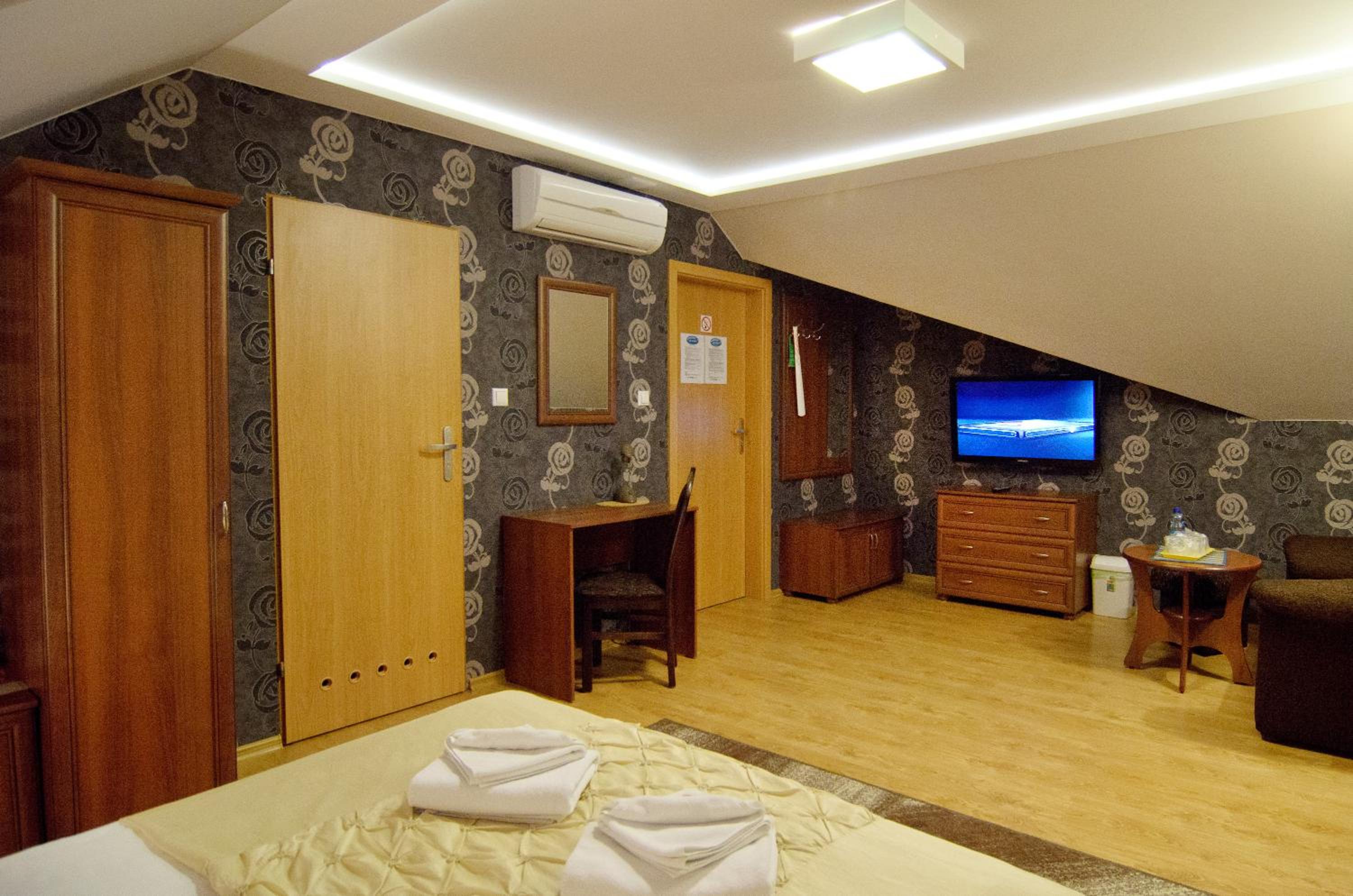 Twin/Double Room Lux - Photo 6