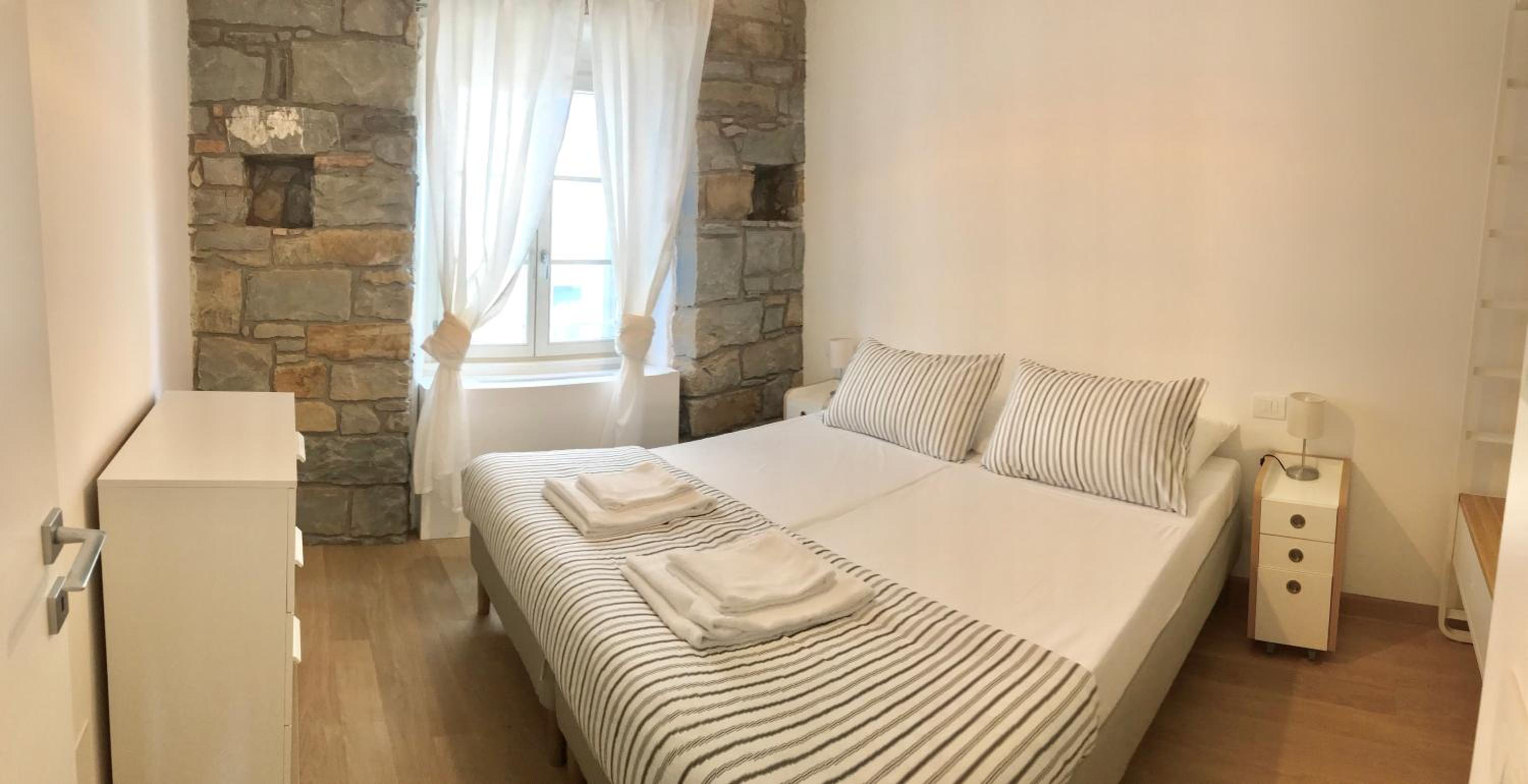 Two-Bedroom Apartment - Photo 6