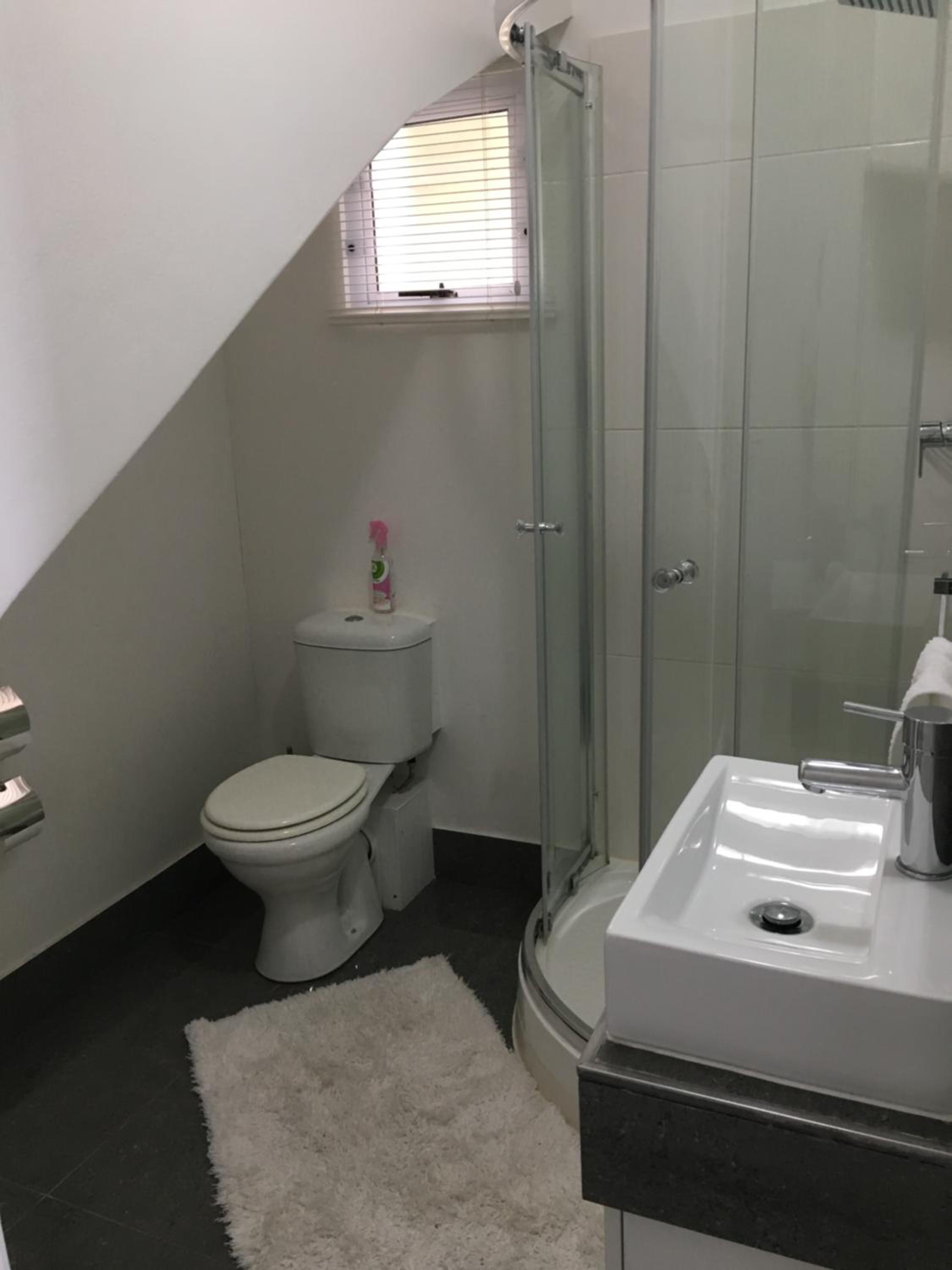 Two-Bedroom Apartment - Photo 19