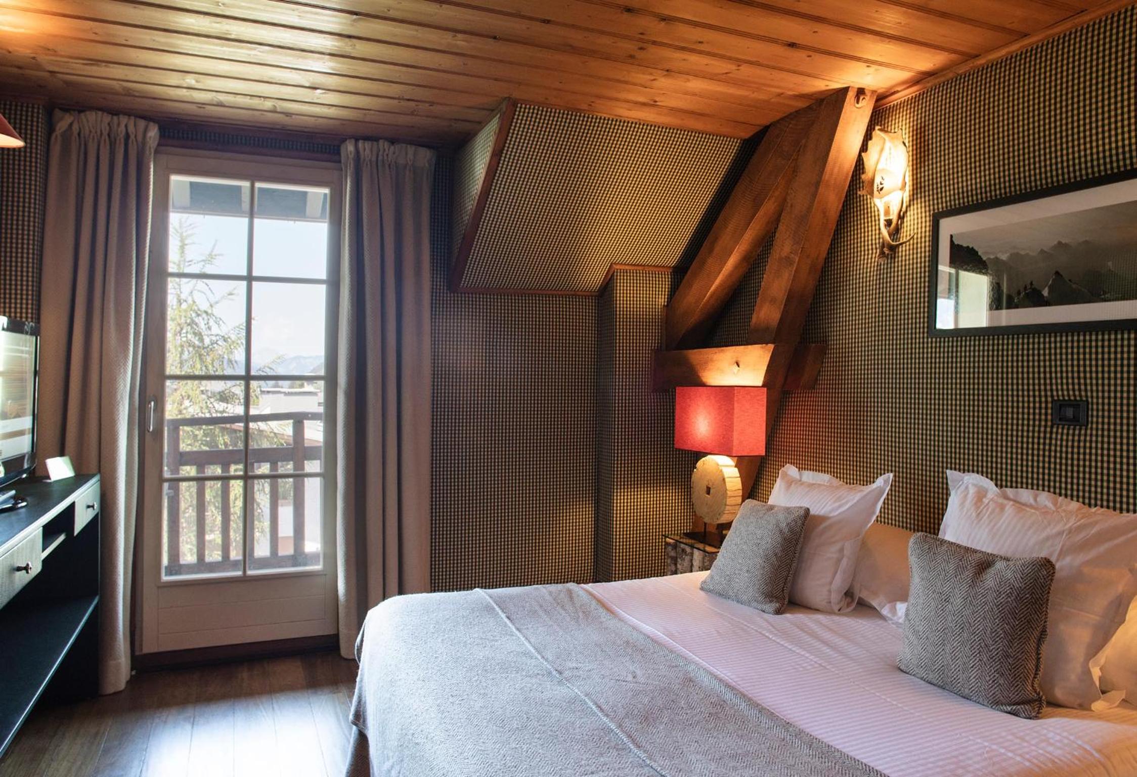 Suite Deluxe Suite Deluxe