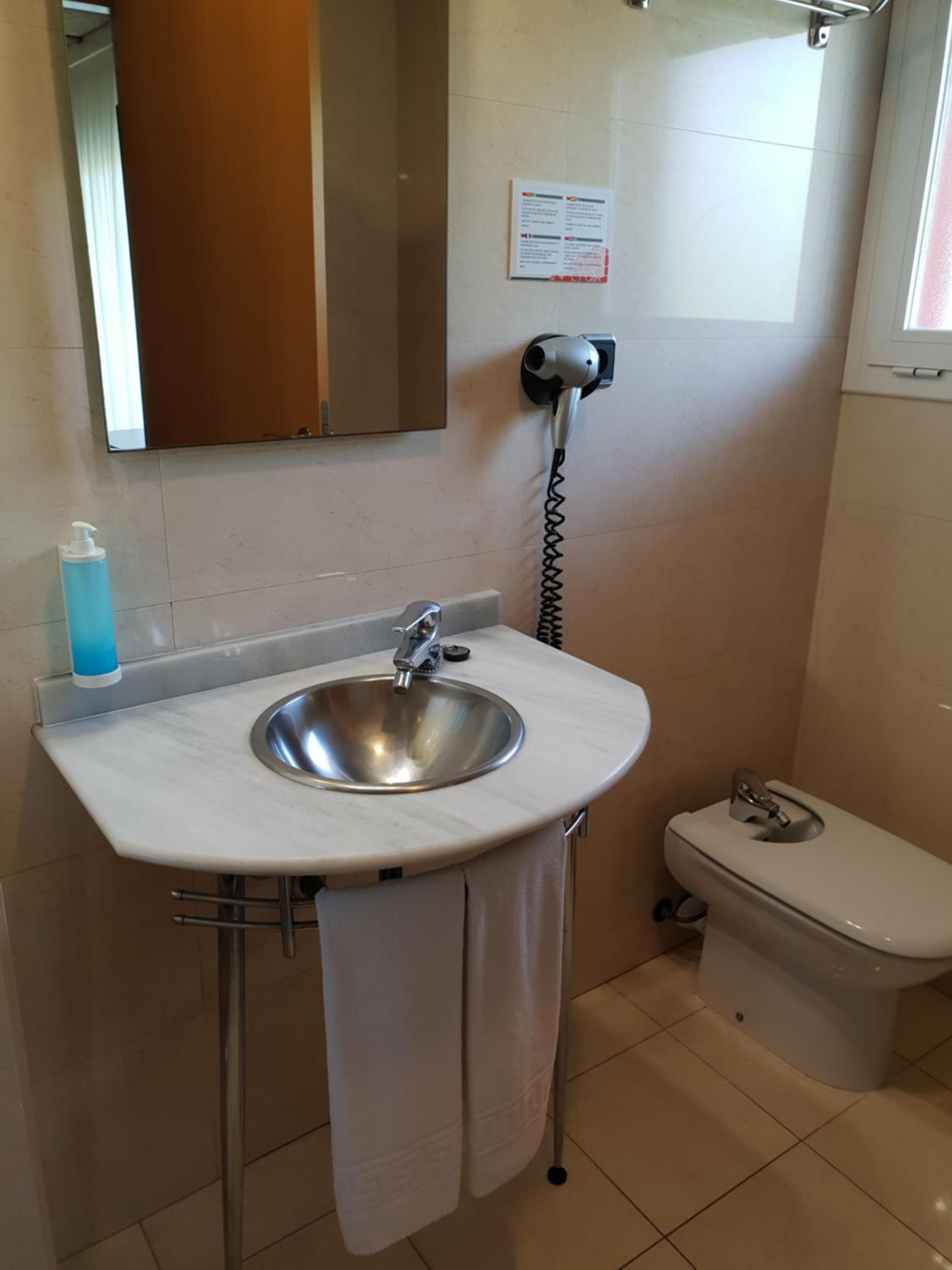 Habitación Doble o con Dos Camas