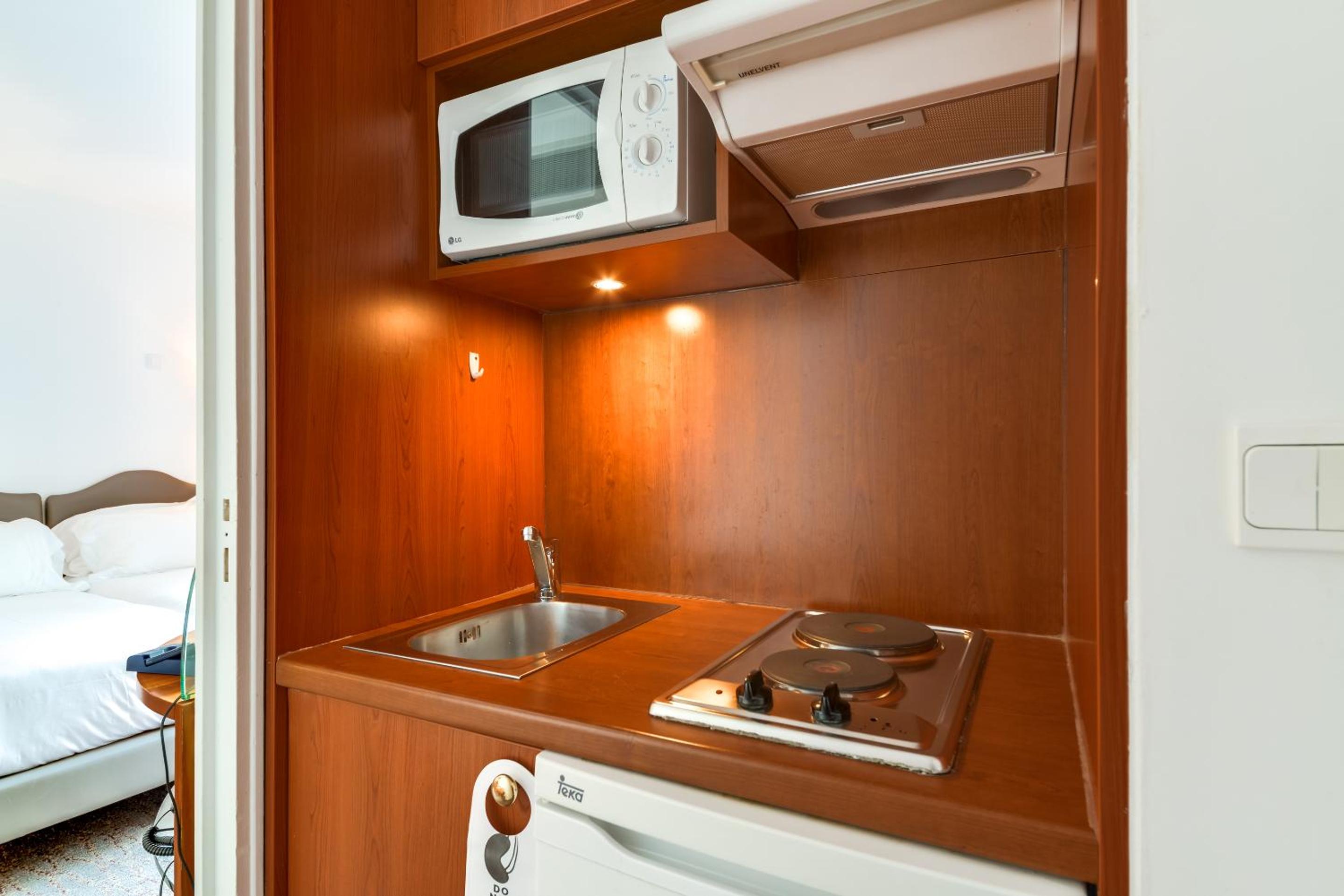 Superior Twin Room photo 2