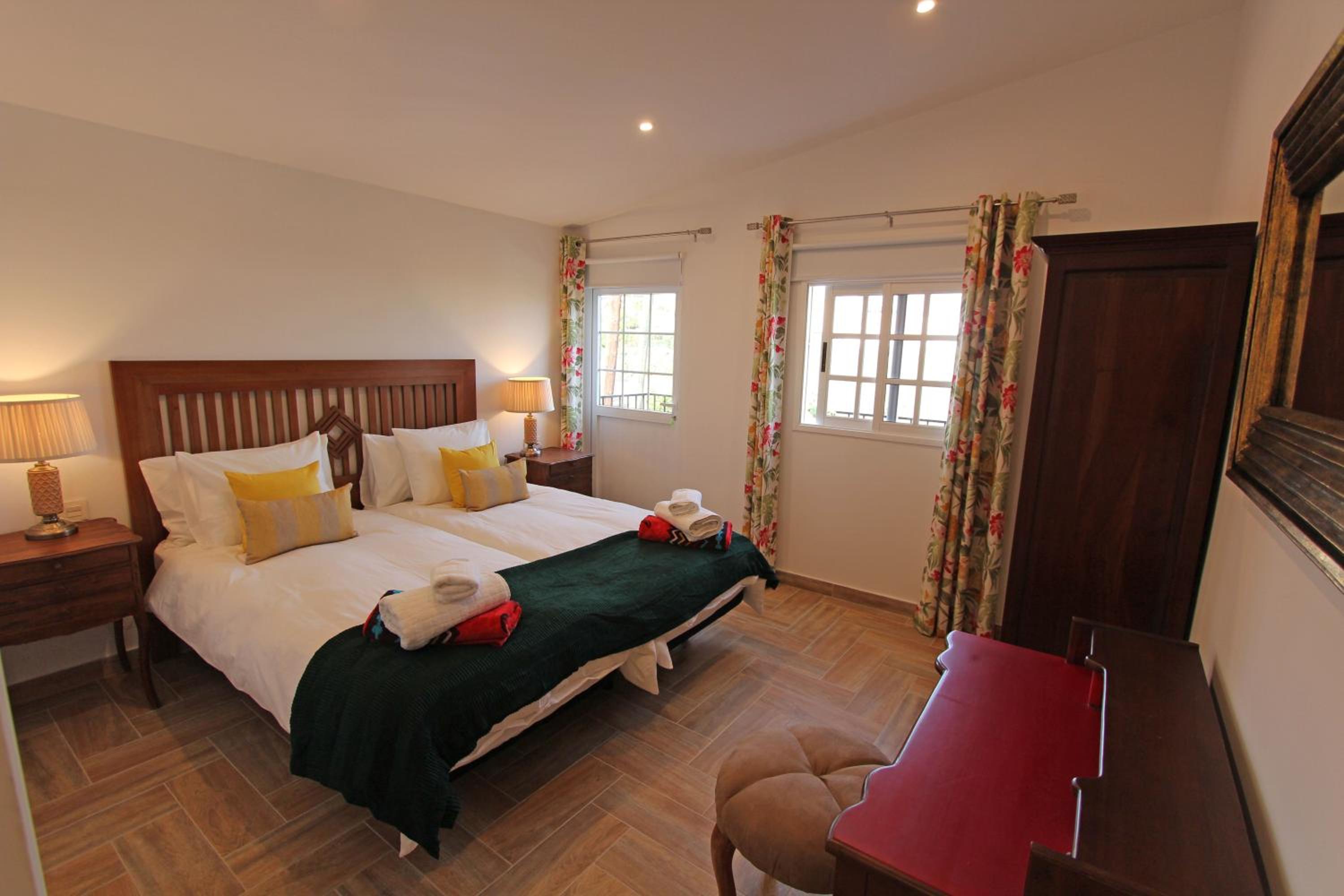 Villa photo 2