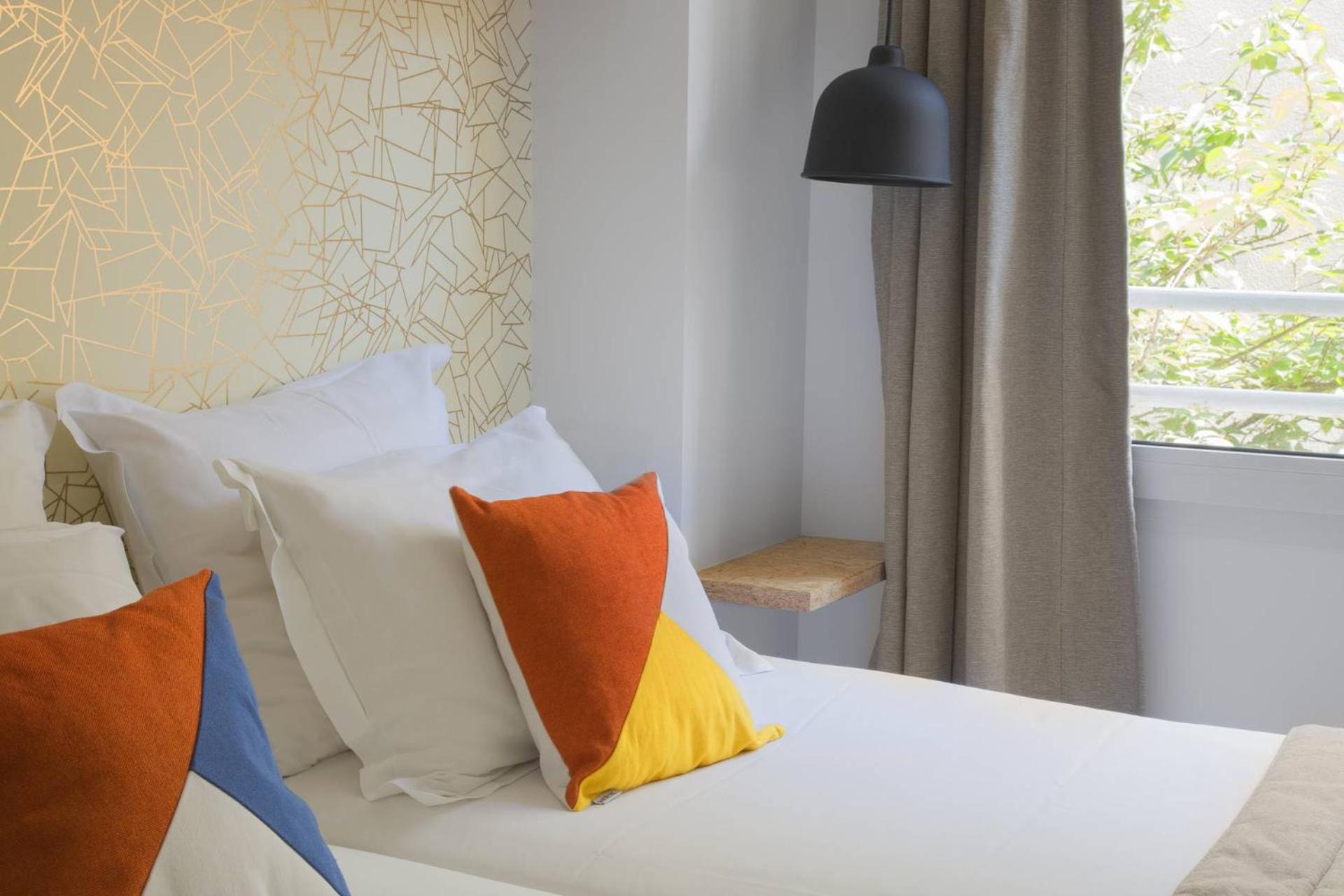 Double Room - Photo 6