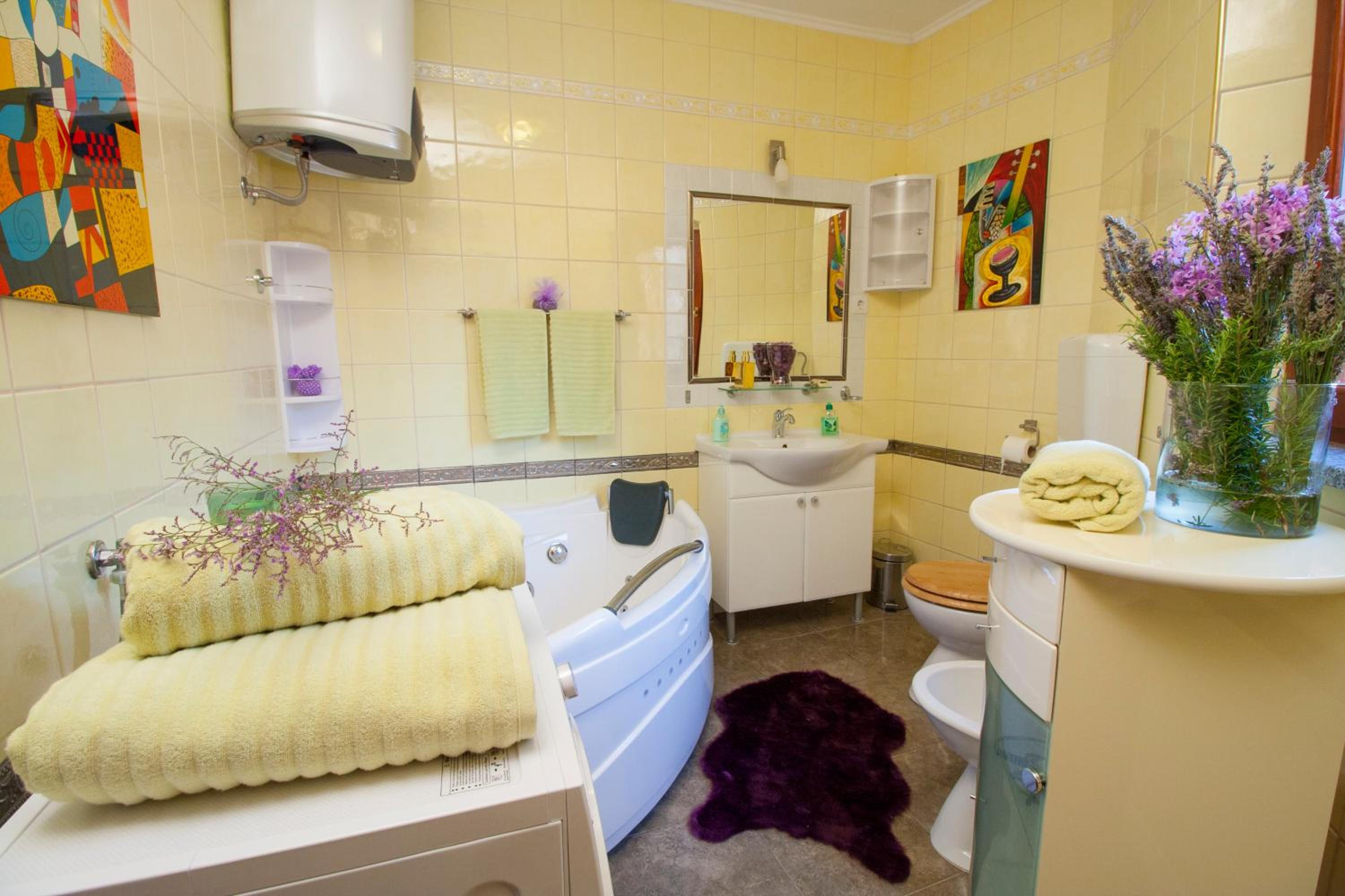 Apartment - Photo 21