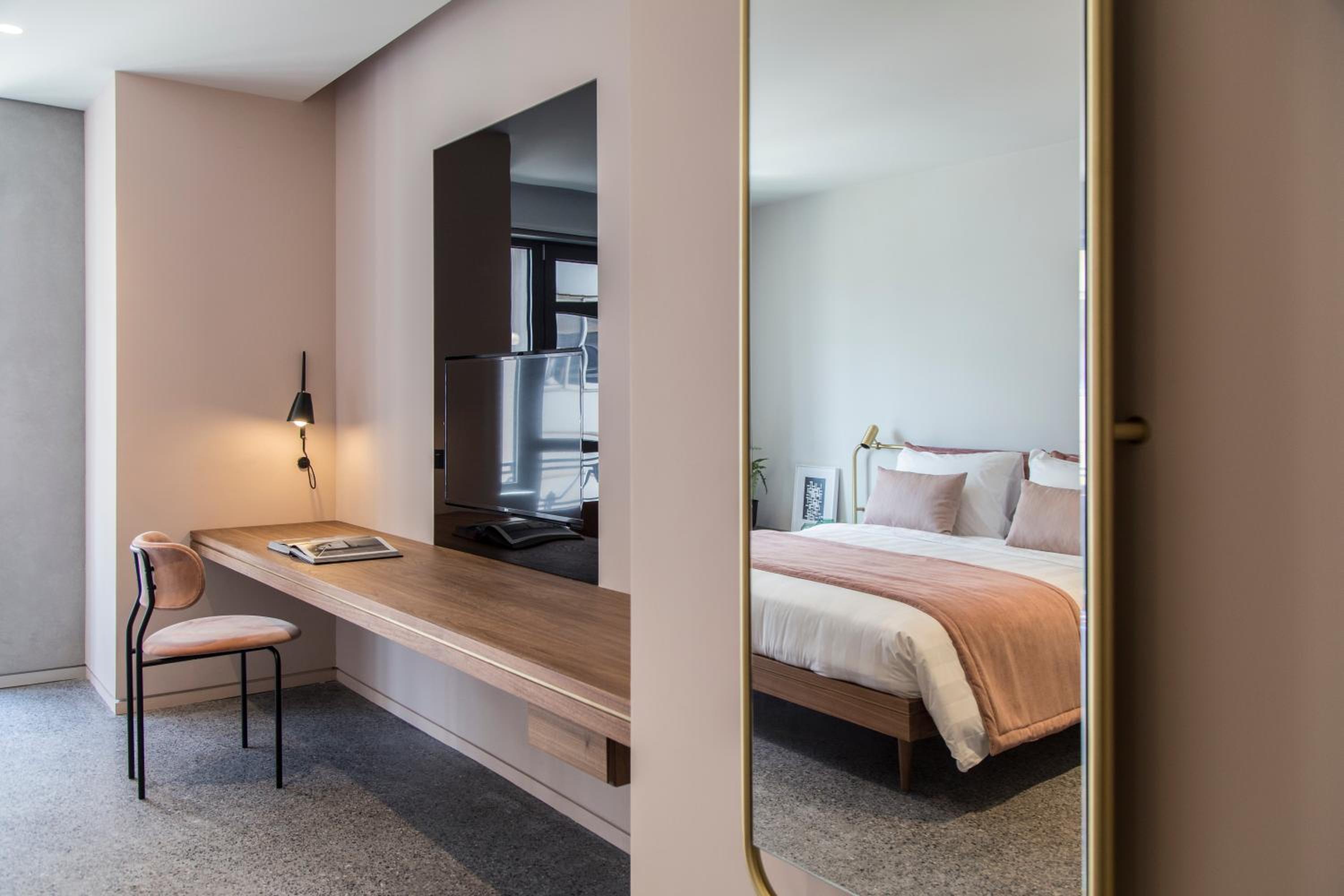 Perianth Suite
