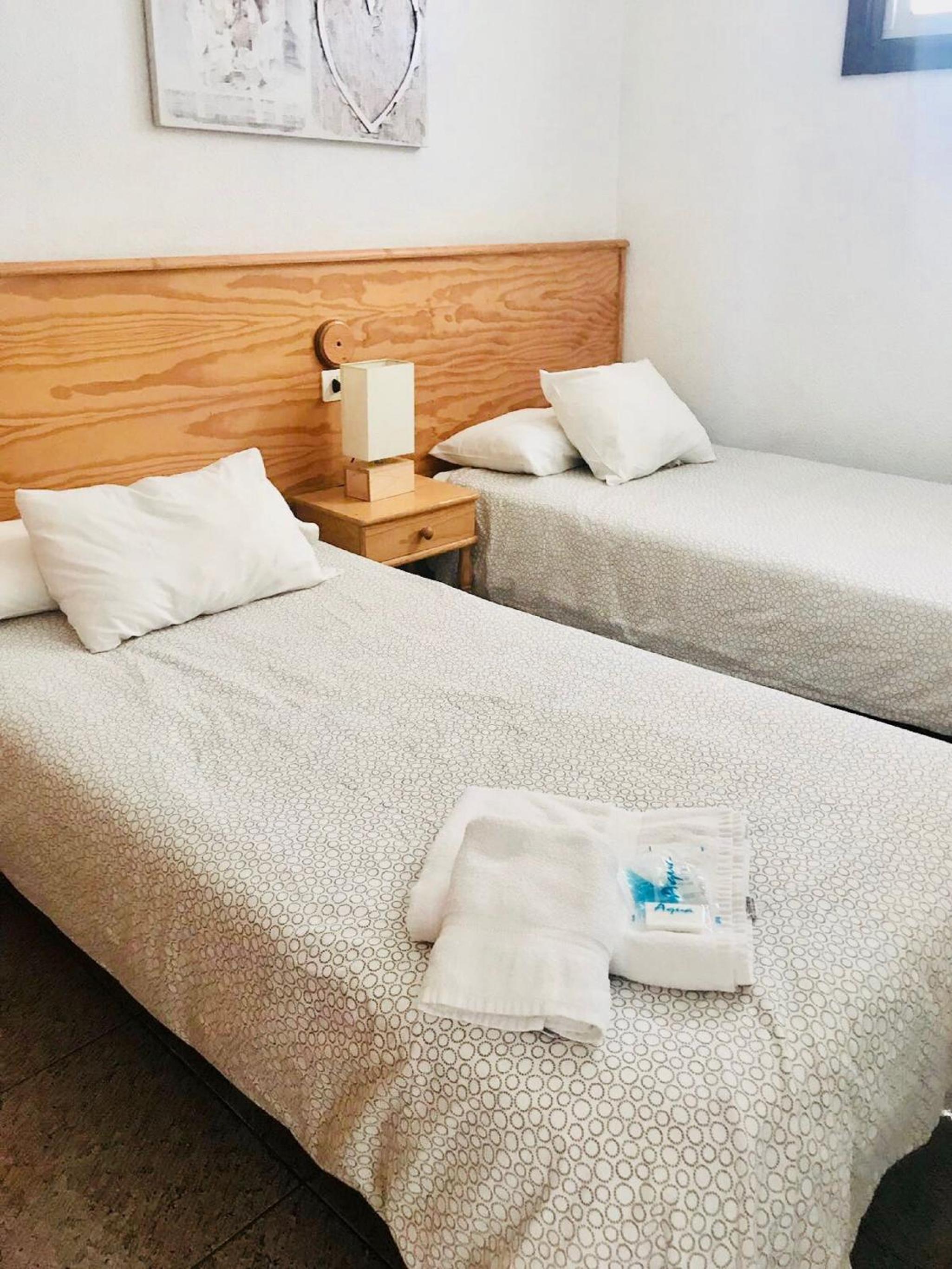Apartamento con vista a la piscina