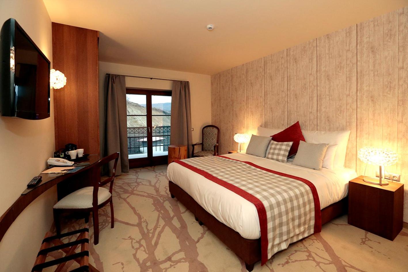 Double or Twin Room photo 3