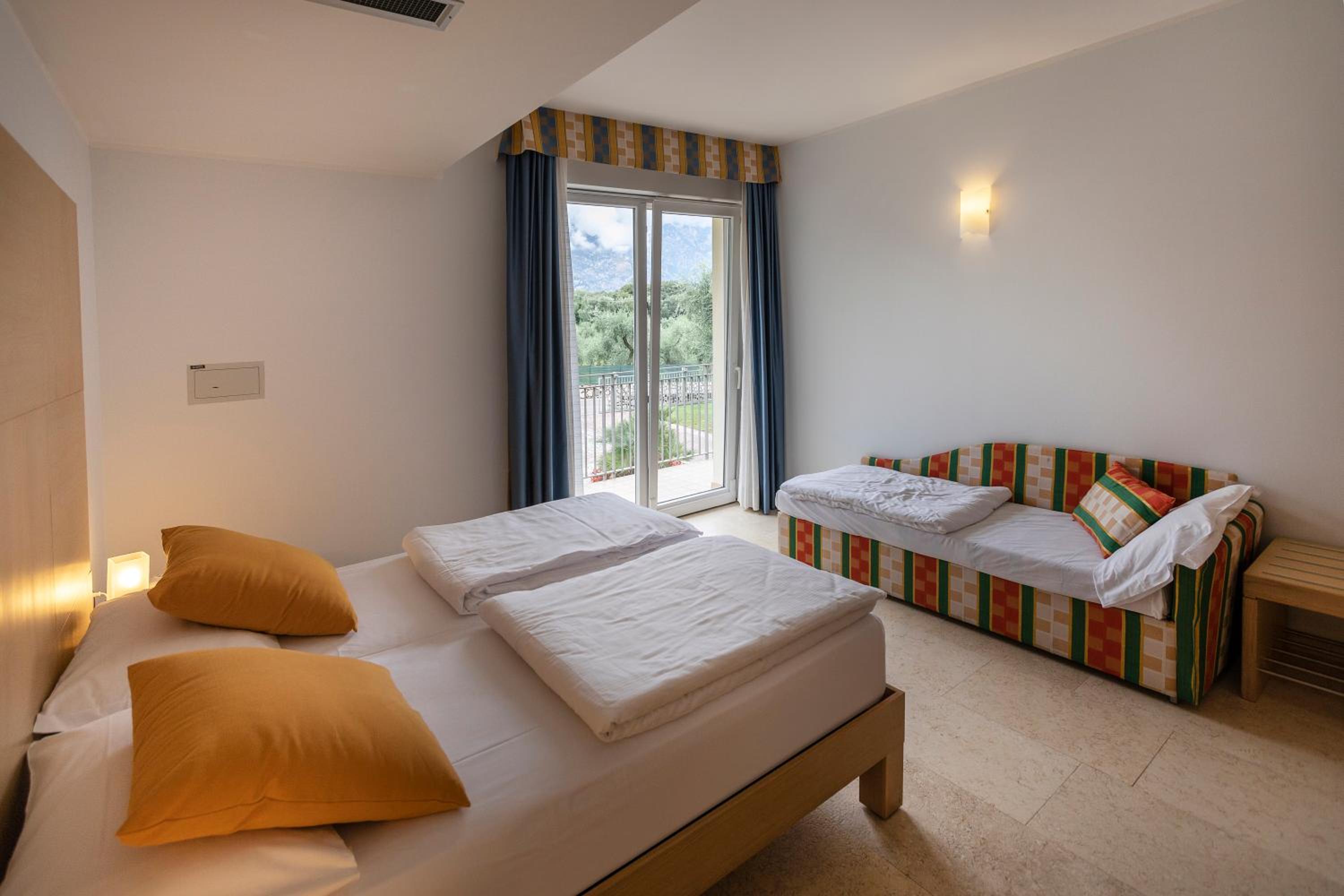 Standard Triple Room - Photo 5