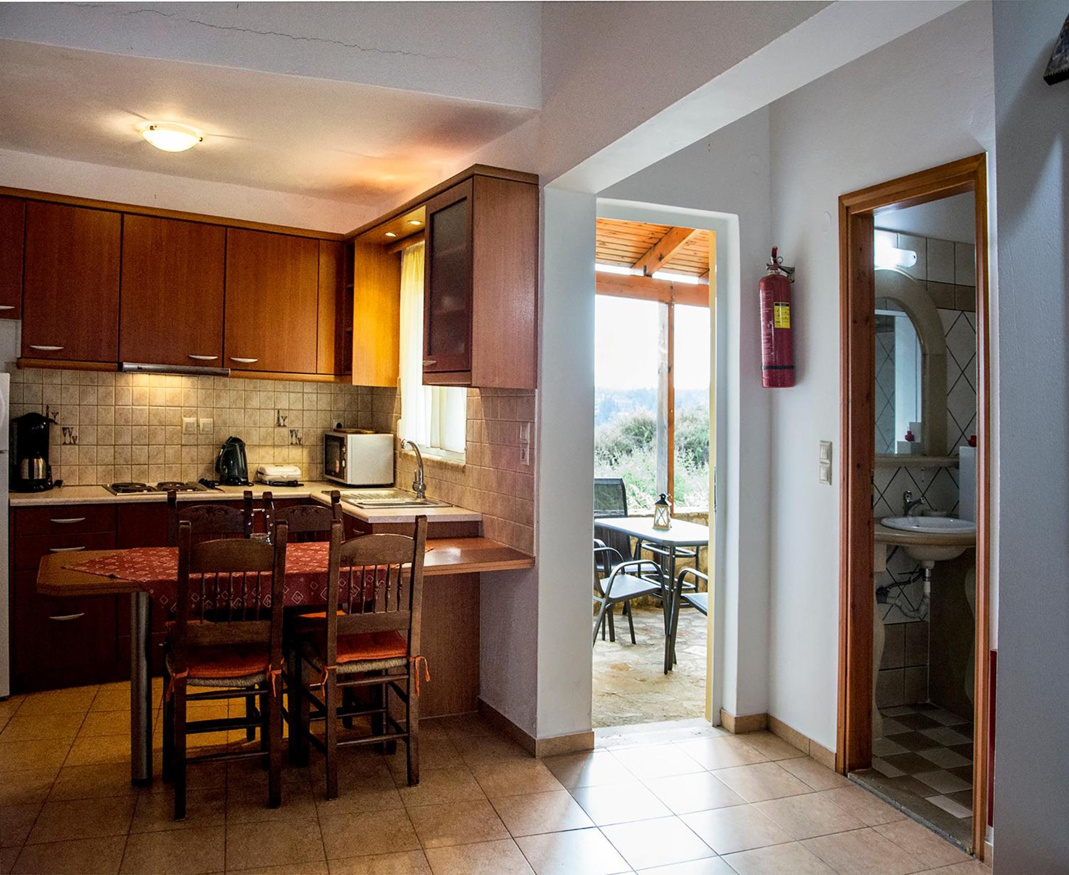 Apartment photo 3