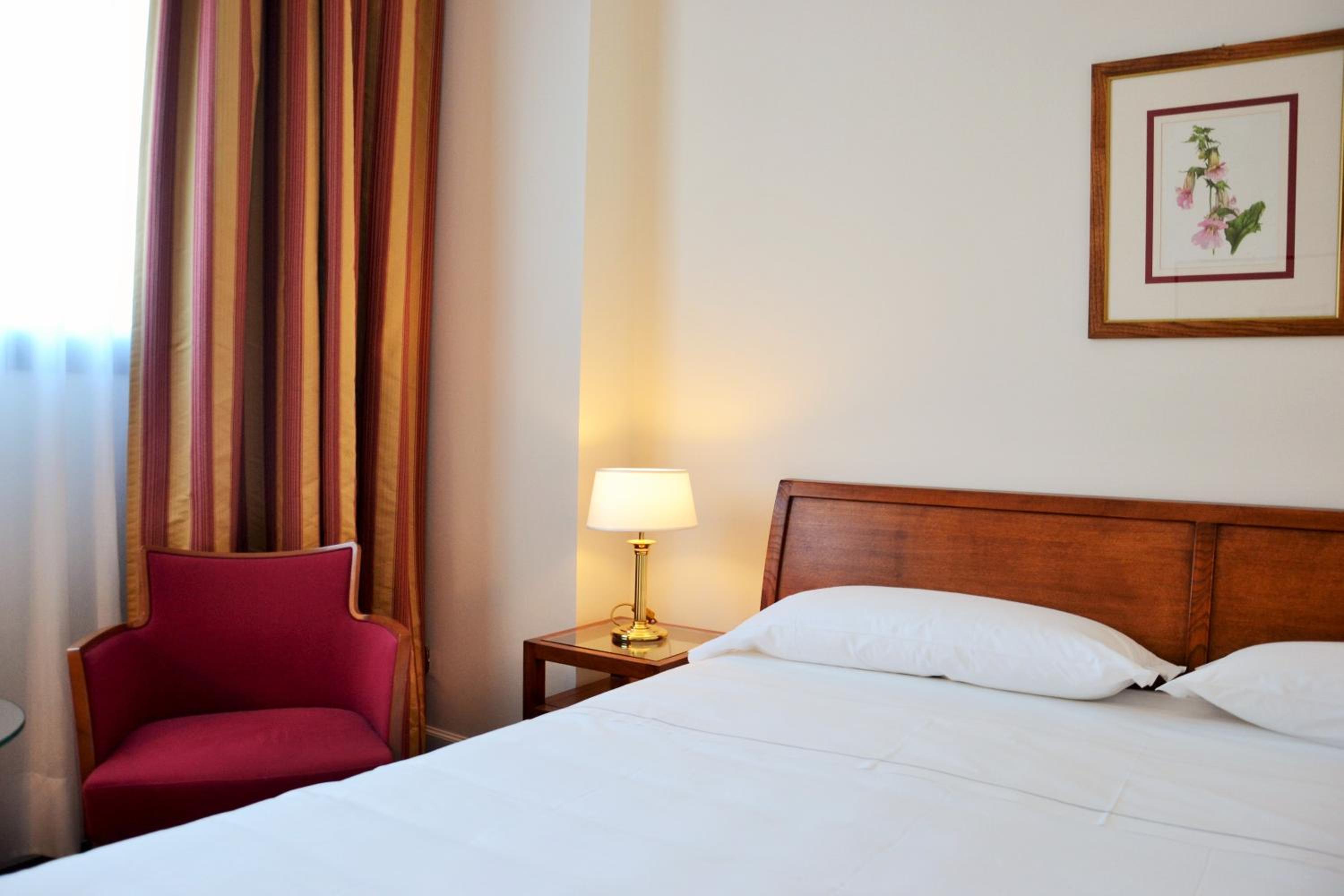 Double Room - Photo 5