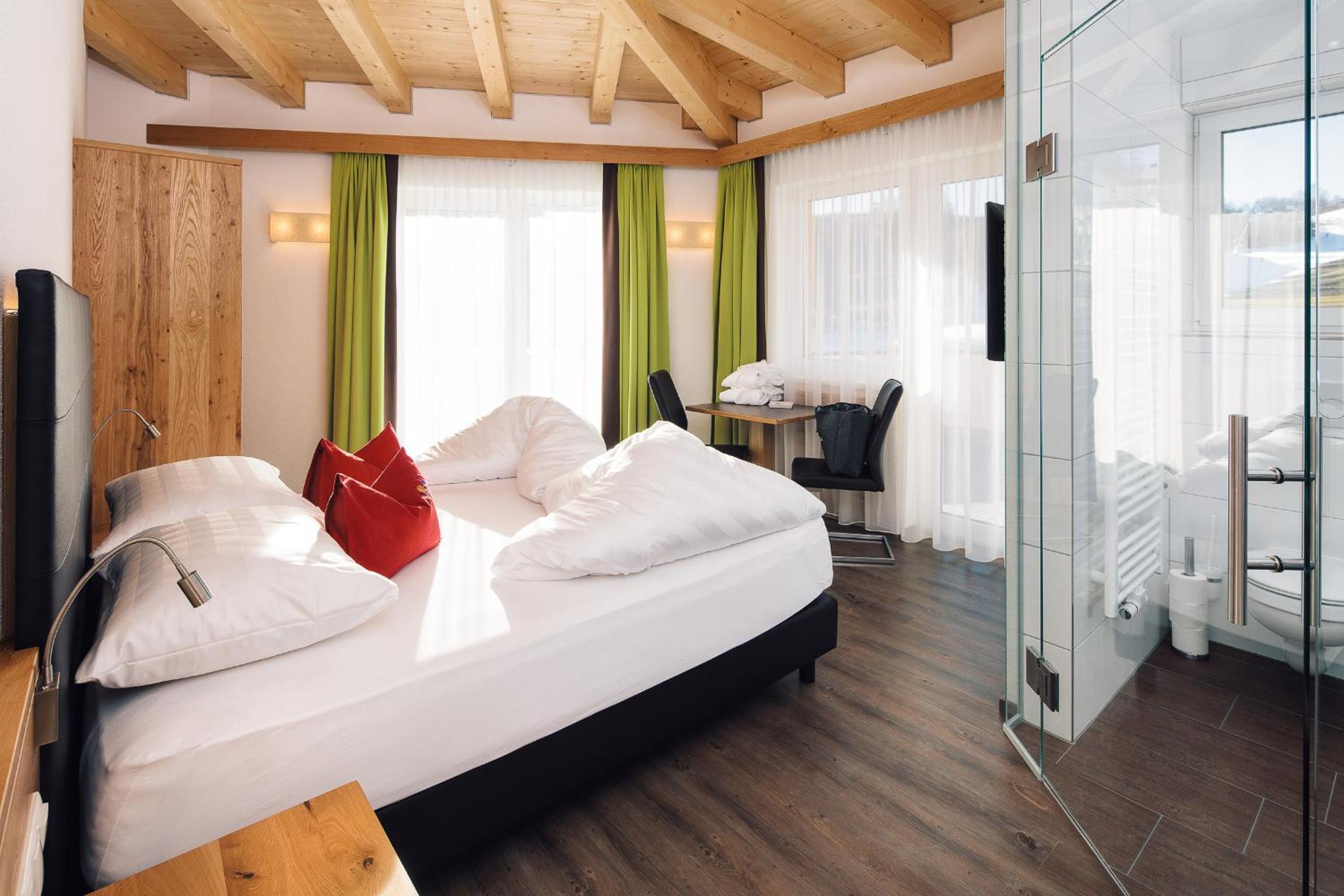 Double Room - Photo 1