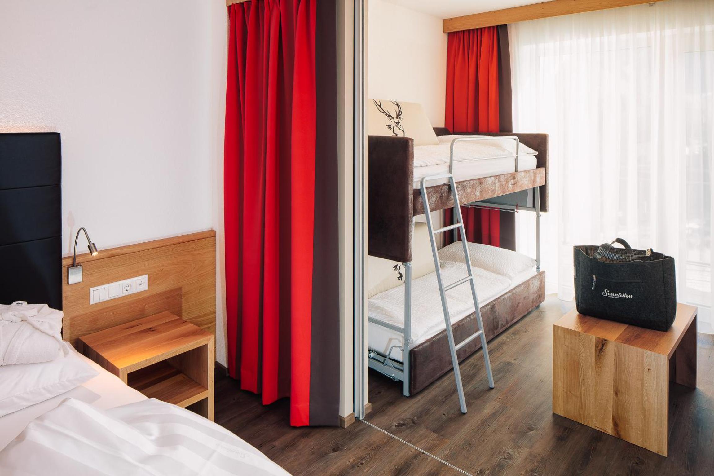 Family Suite - Photo 7