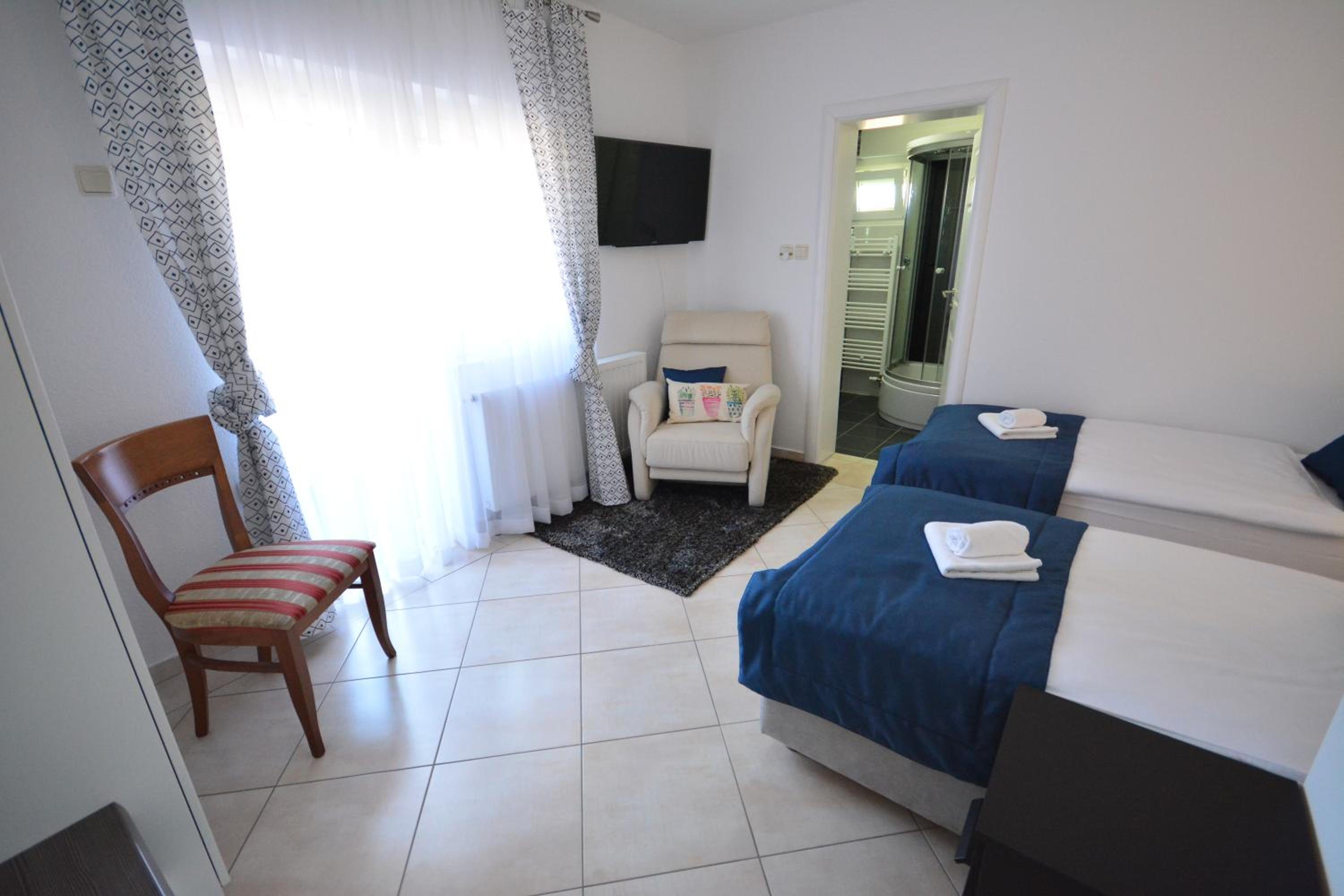 Superior Apartment - Photo 12