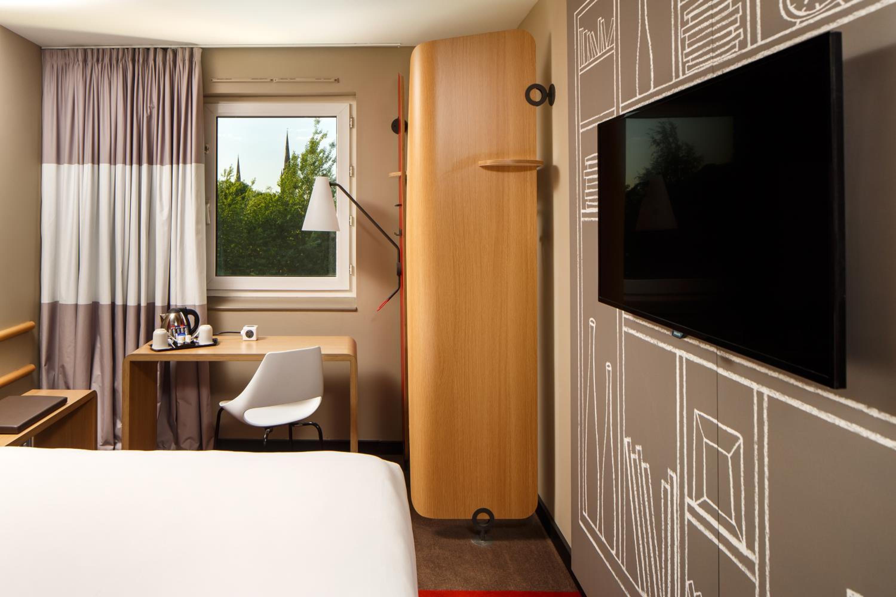 Double Room - Photo 6