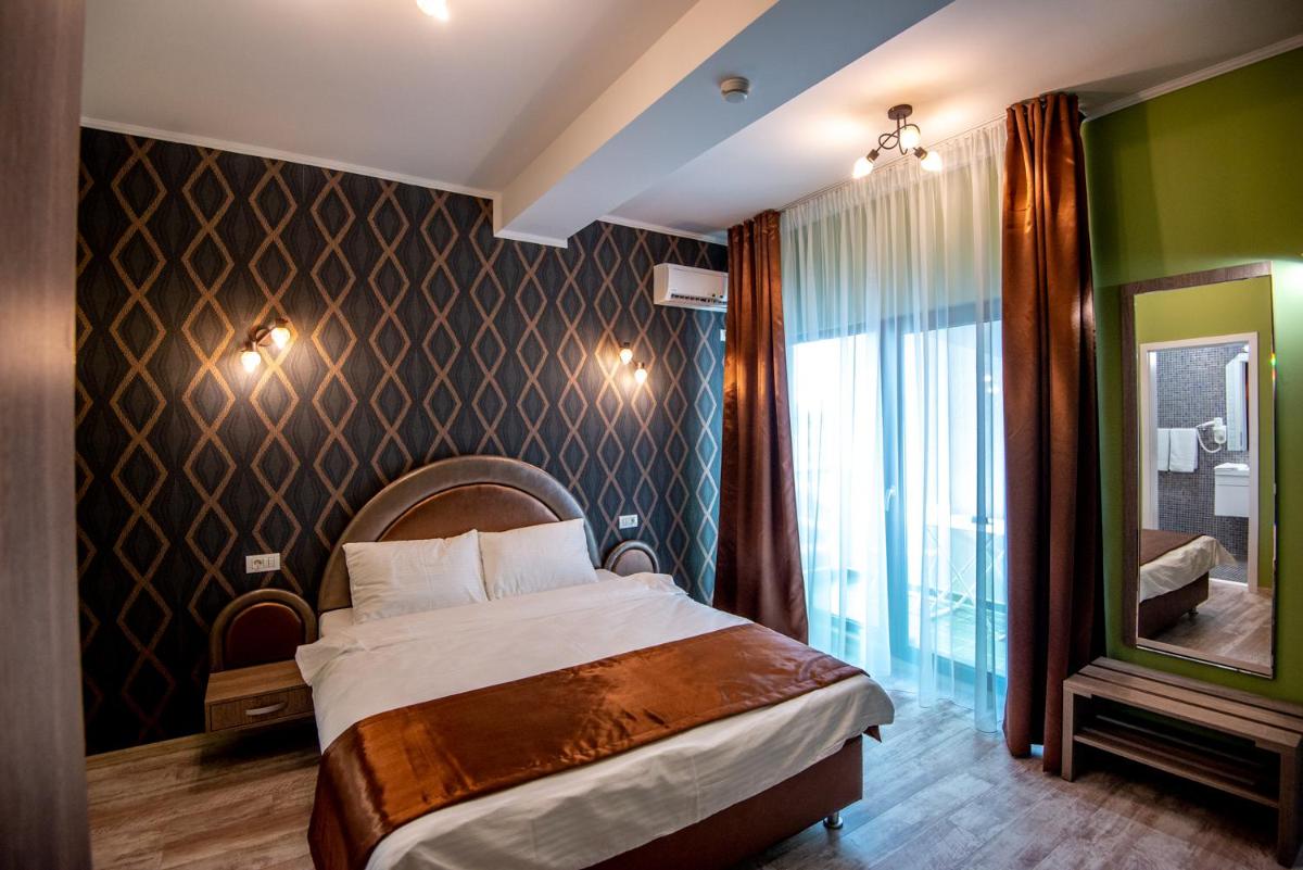 Oriental - Deluxe Double Room with Balcony photo 3