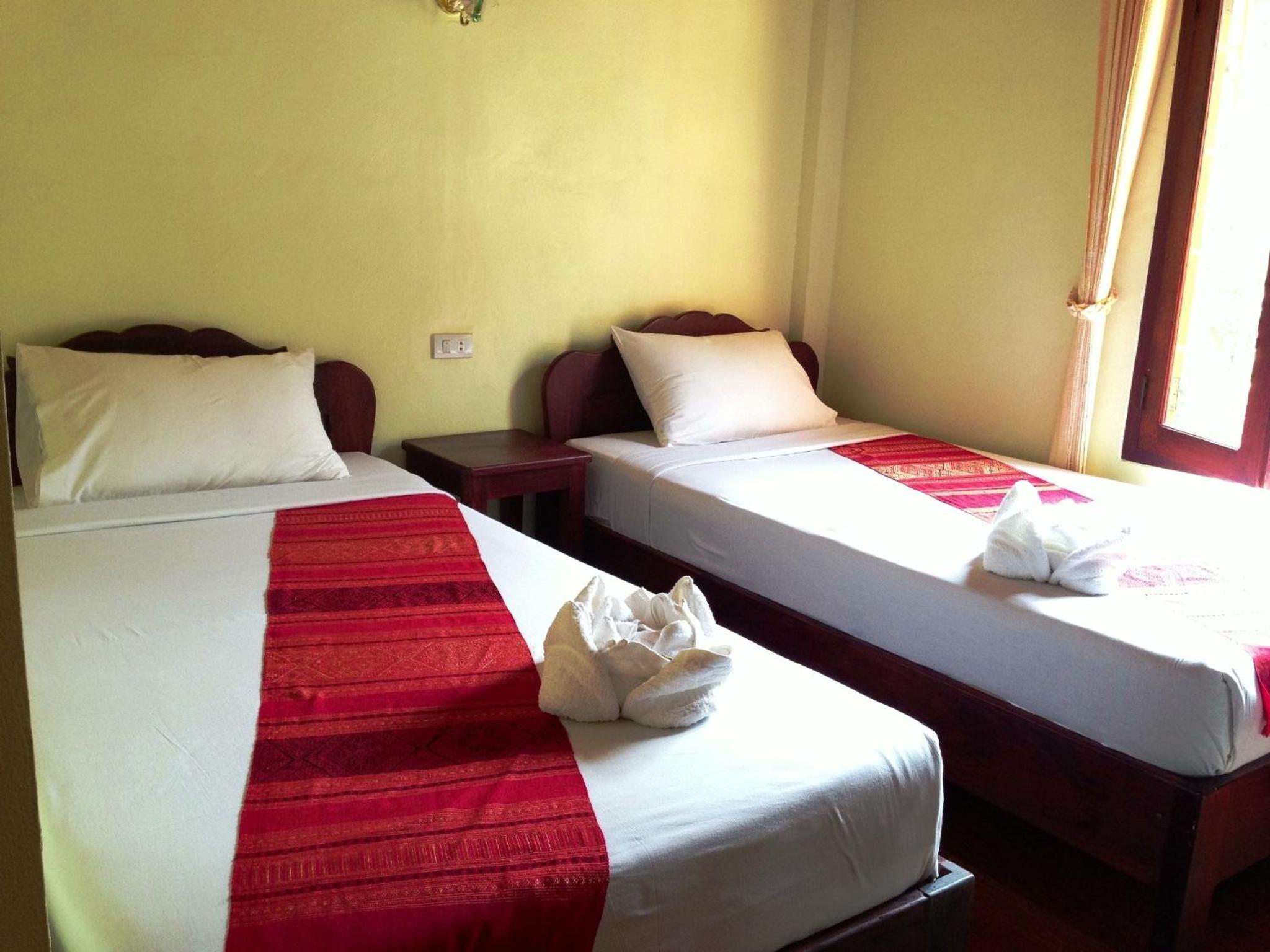 Standard Twin Room photo 2