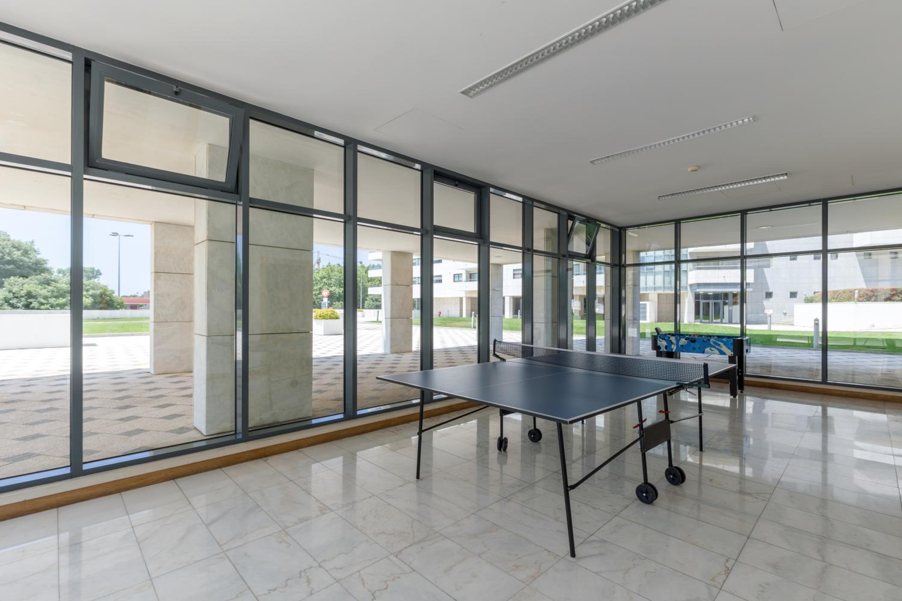 Apartment with Sea View - Photo 12