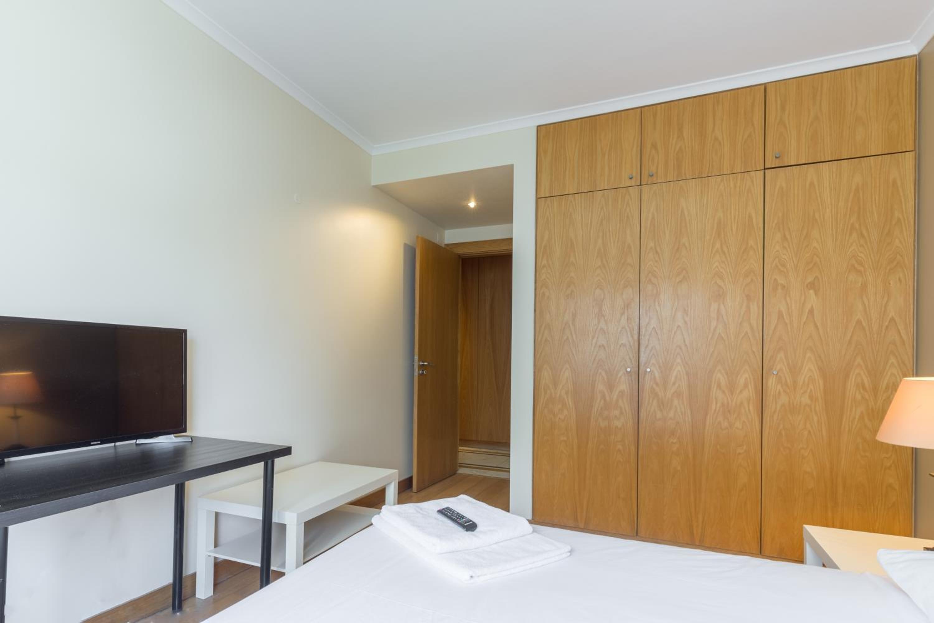 Apartment with Sea View - Photo 43