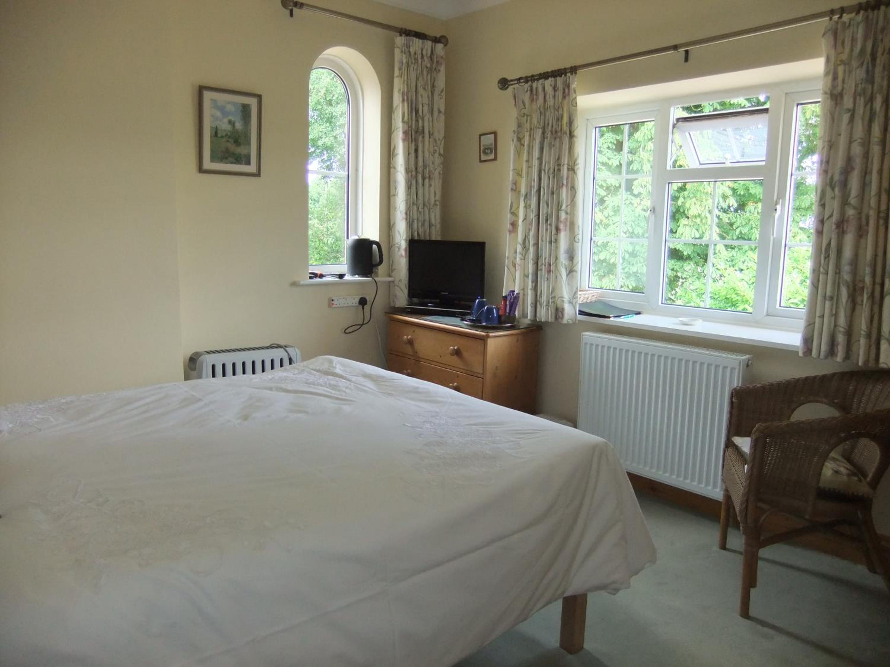 Double Room with Garden View - Photo 3
