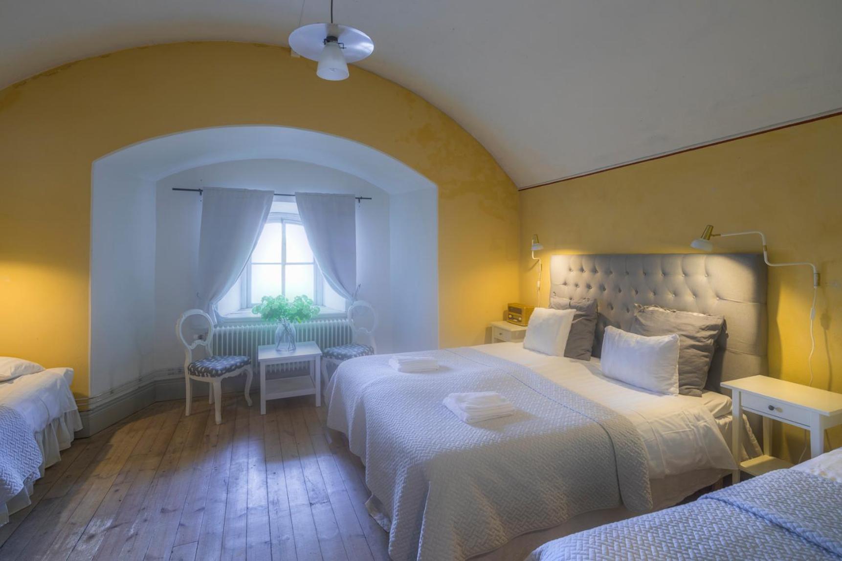 Family Room with Sea View photo 3