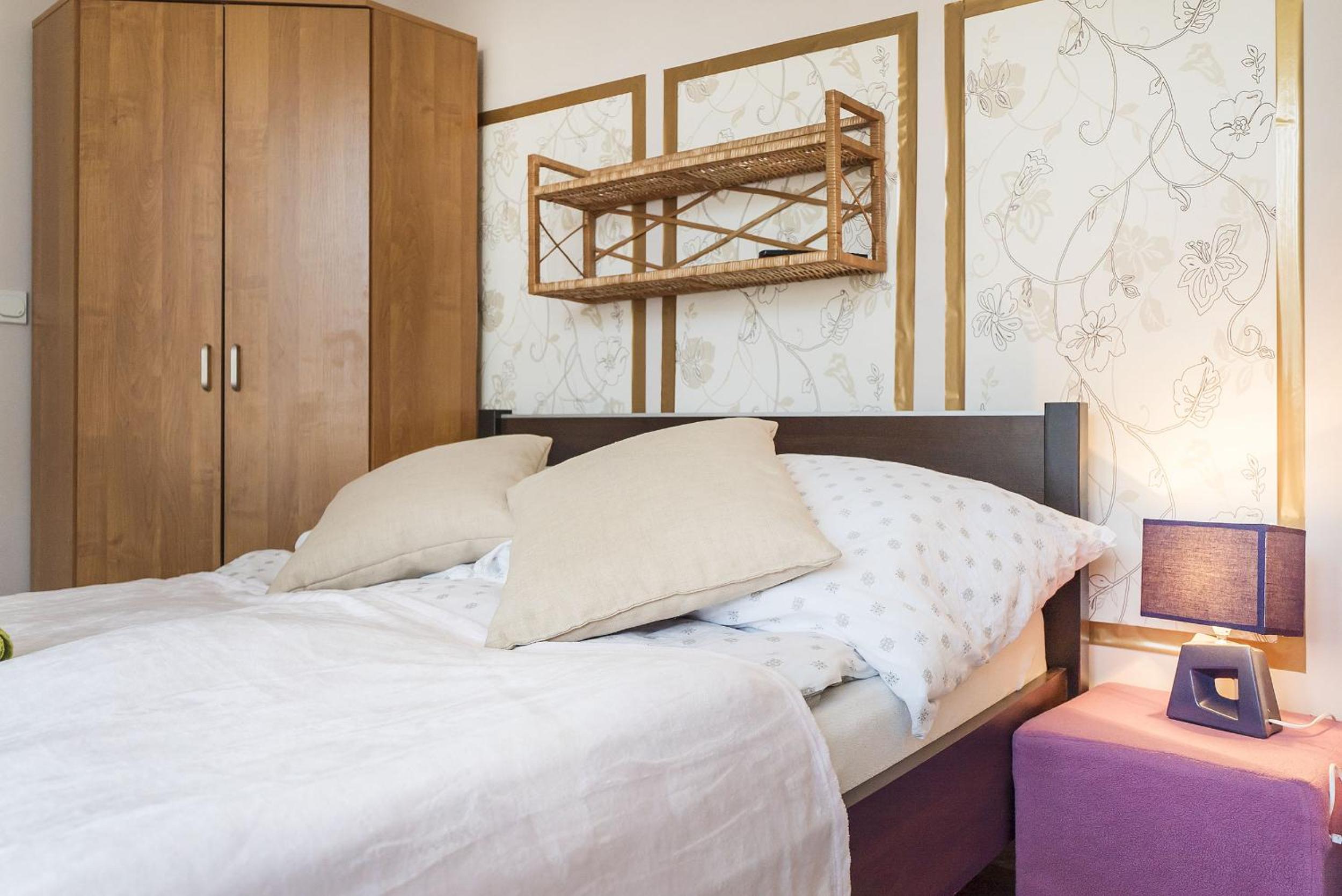 Small Double Room photo 1
