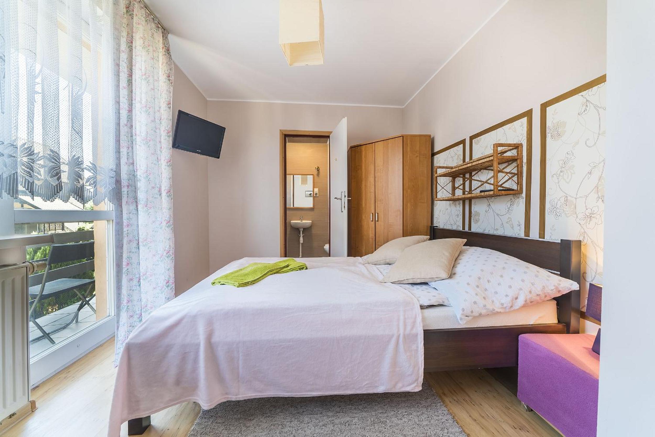 Small Double Room photo 3