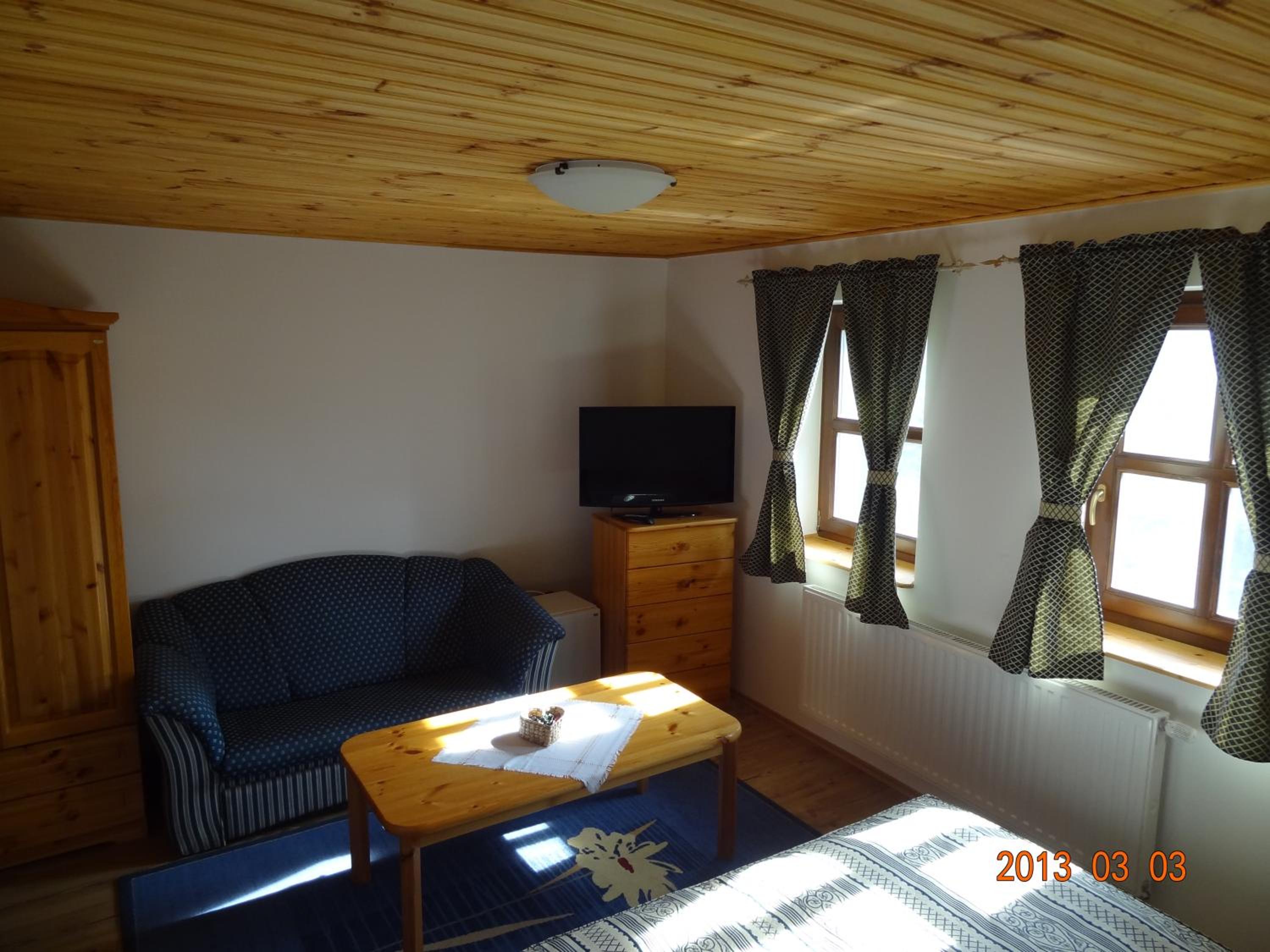 Suite - Photo 5
