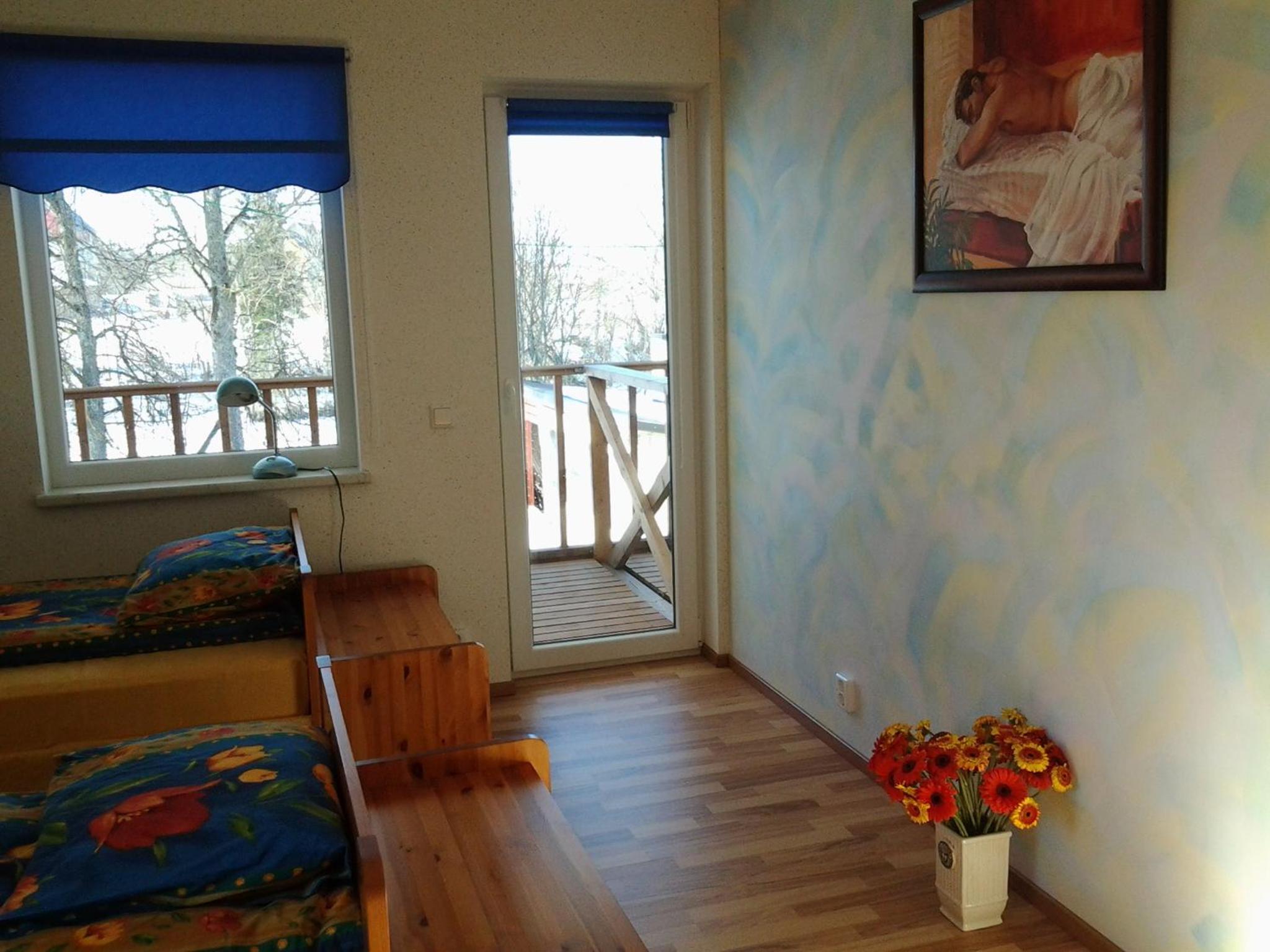 Twin Room with Balcony - Photo 10