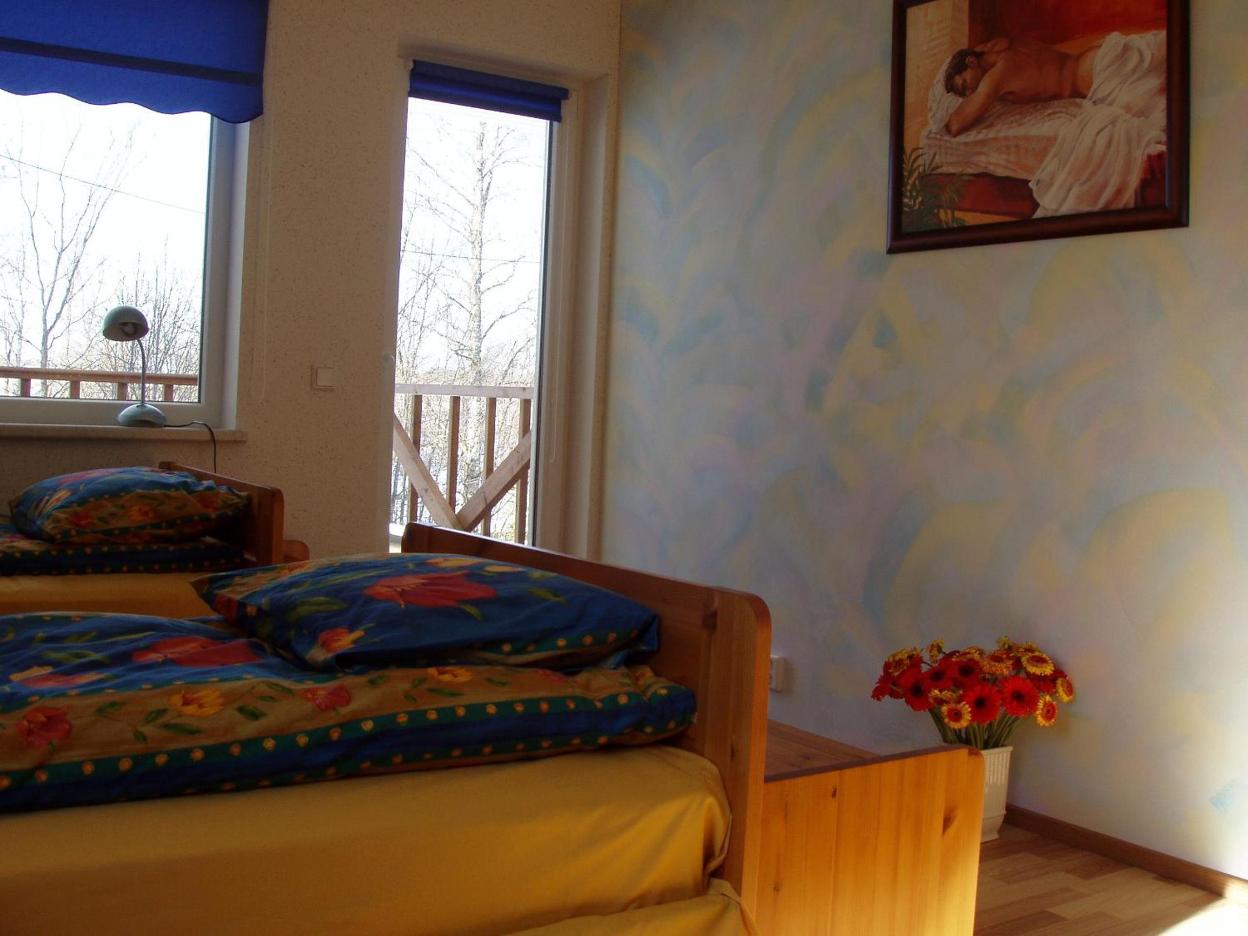 Twin Room with Balcony - Photo 11